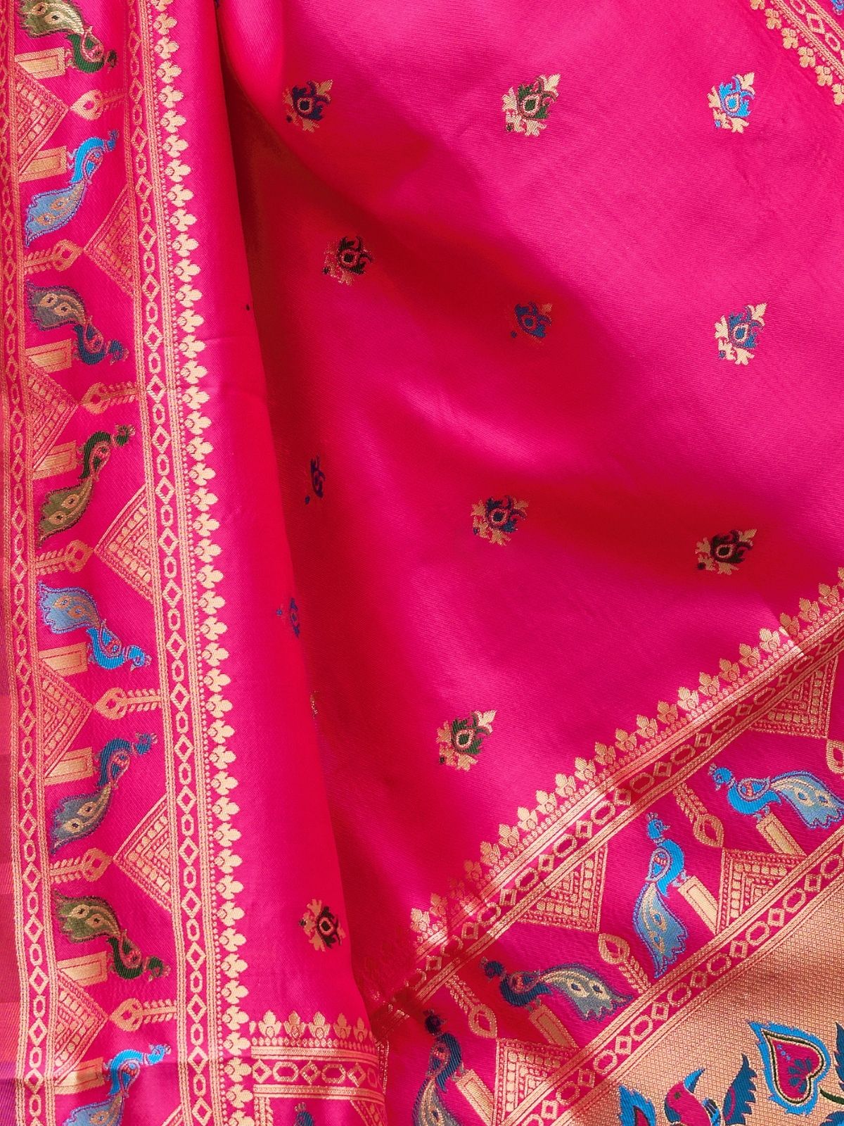 Odette Magenta Silk Woven Paithani Saree For Women - Image 5