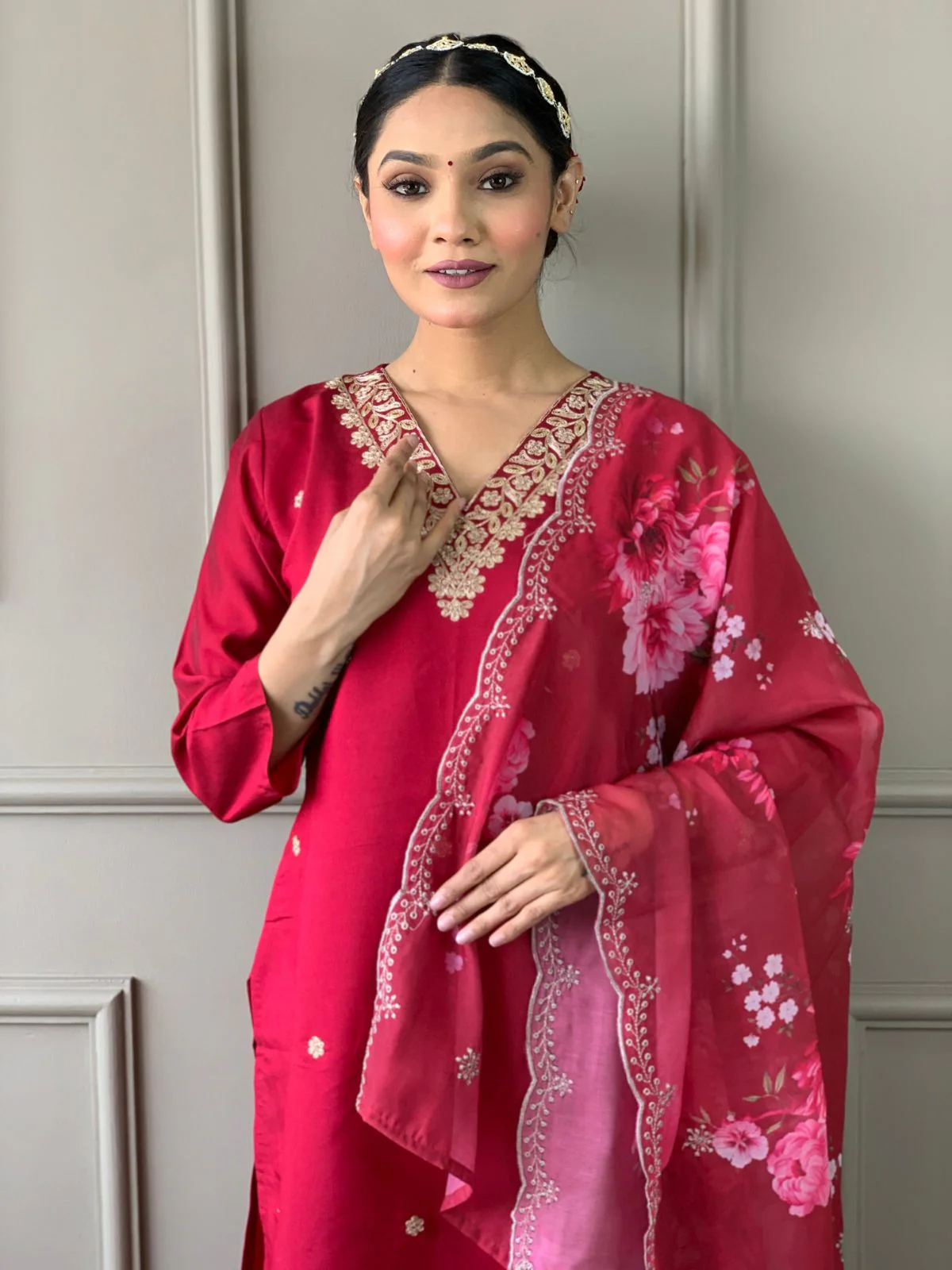 Odette Magenta Viscose Embroidered Stitched Kurta Set For Women - Image 3