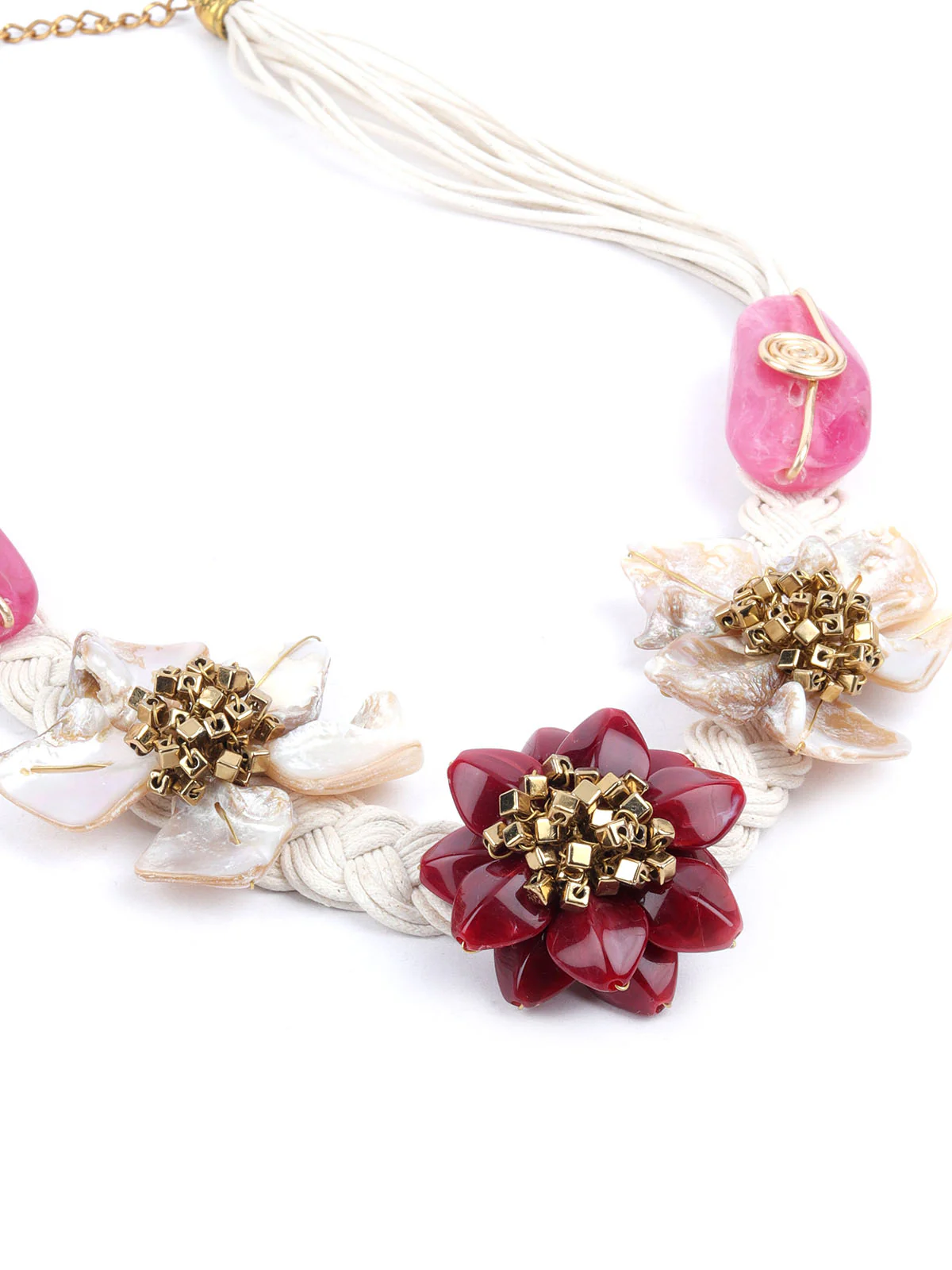 Odette Magenta & White Thread Embellished Jewellery Set For Women - Image 5