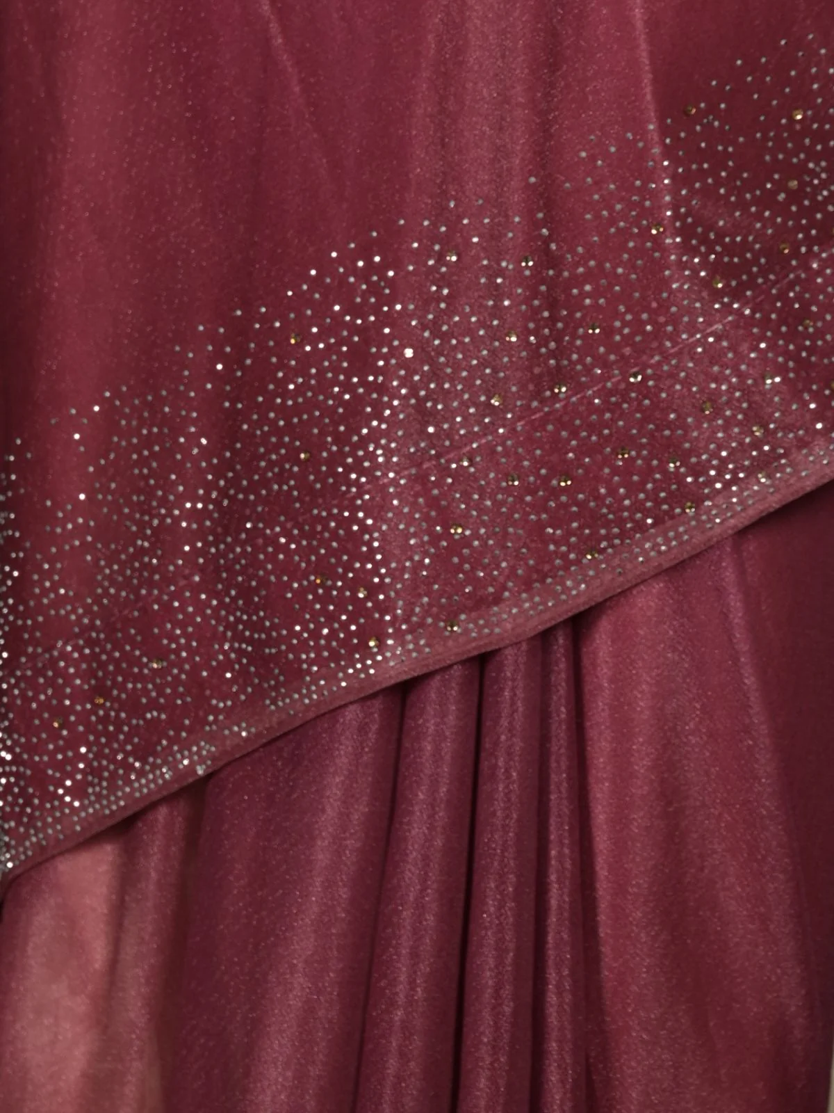 Odette Maroon Embellished Polyester Shaded Saree for Women - Image 5