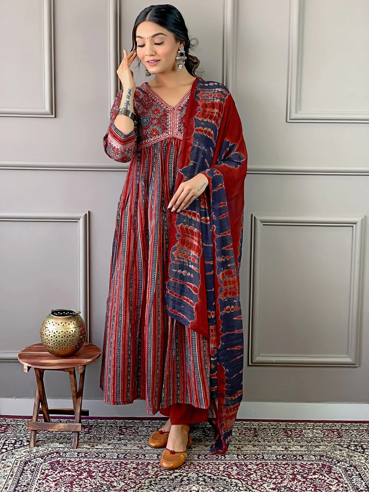 Odette Maroon Embroidered Cotton Blend Stitched Kurta Salwar Set For Women - Image 2