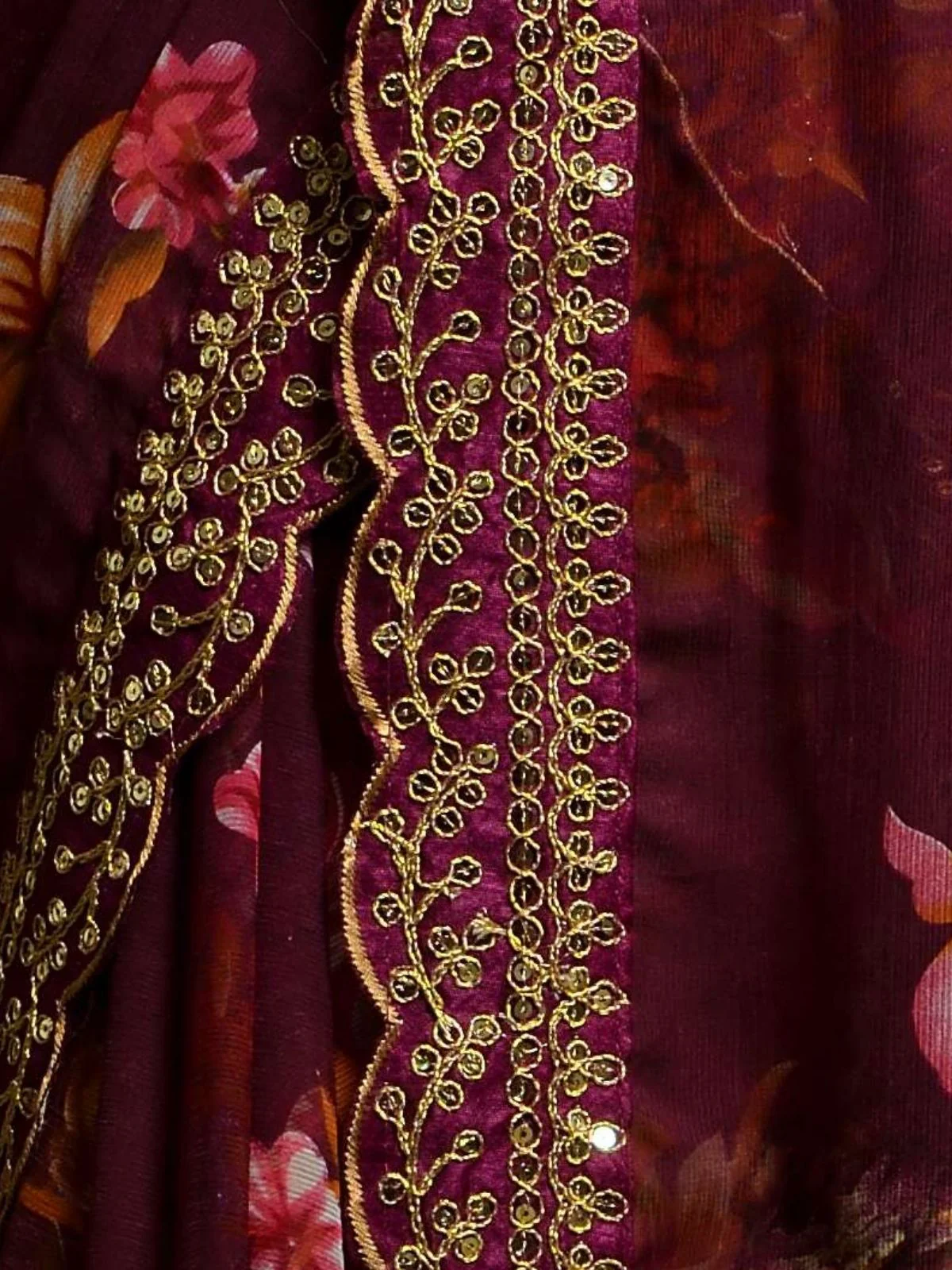 Odette Maroon Georgette Embroidered Printed Saree For Women - Image 4