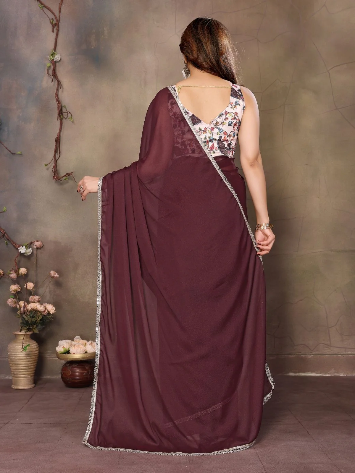 Odette Maroon Georgette Solid Saree For Women - Image 3