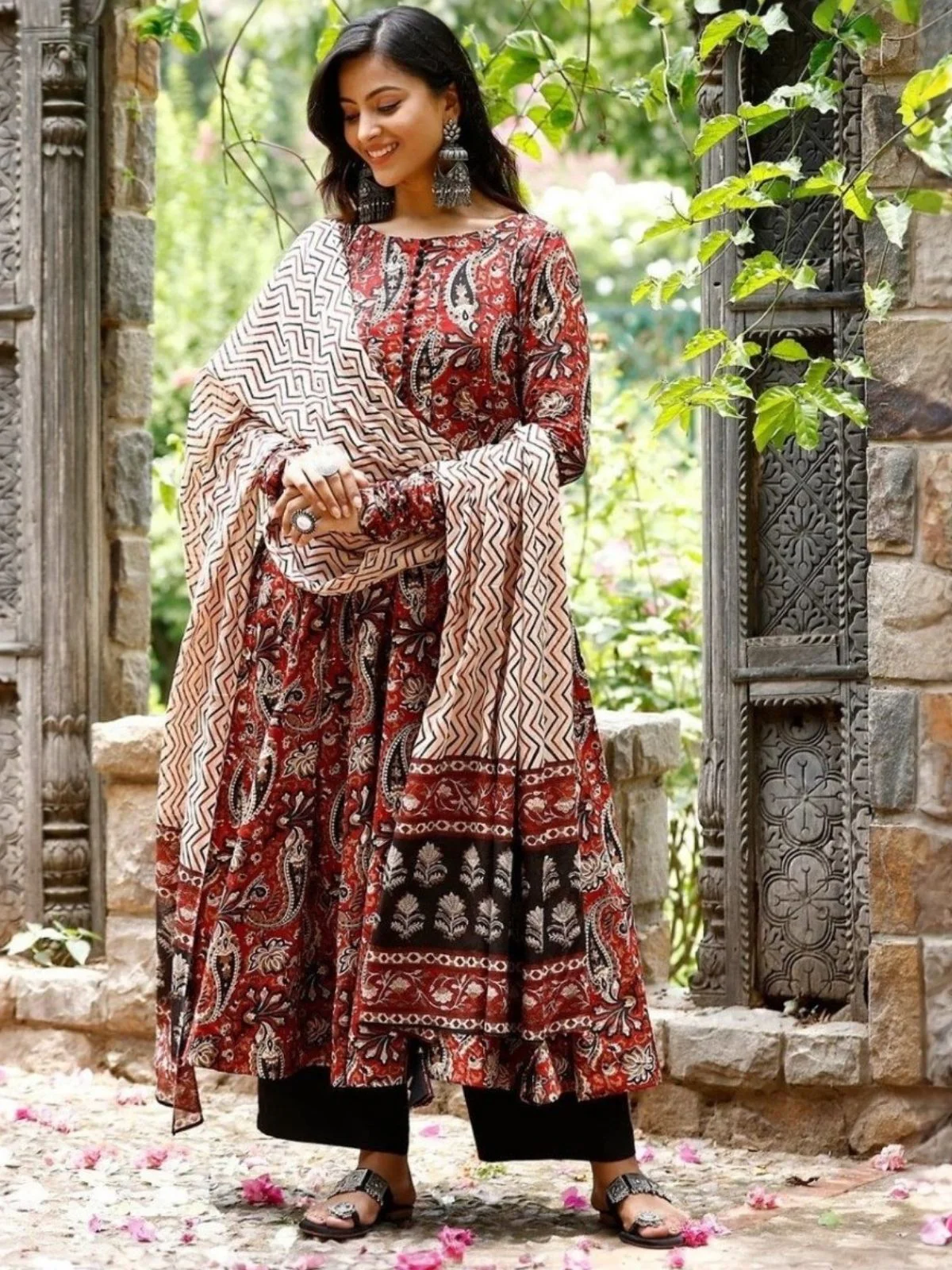 Odette Maroon Rayon Printed Stitched Kurta Set For Women - Image 2
