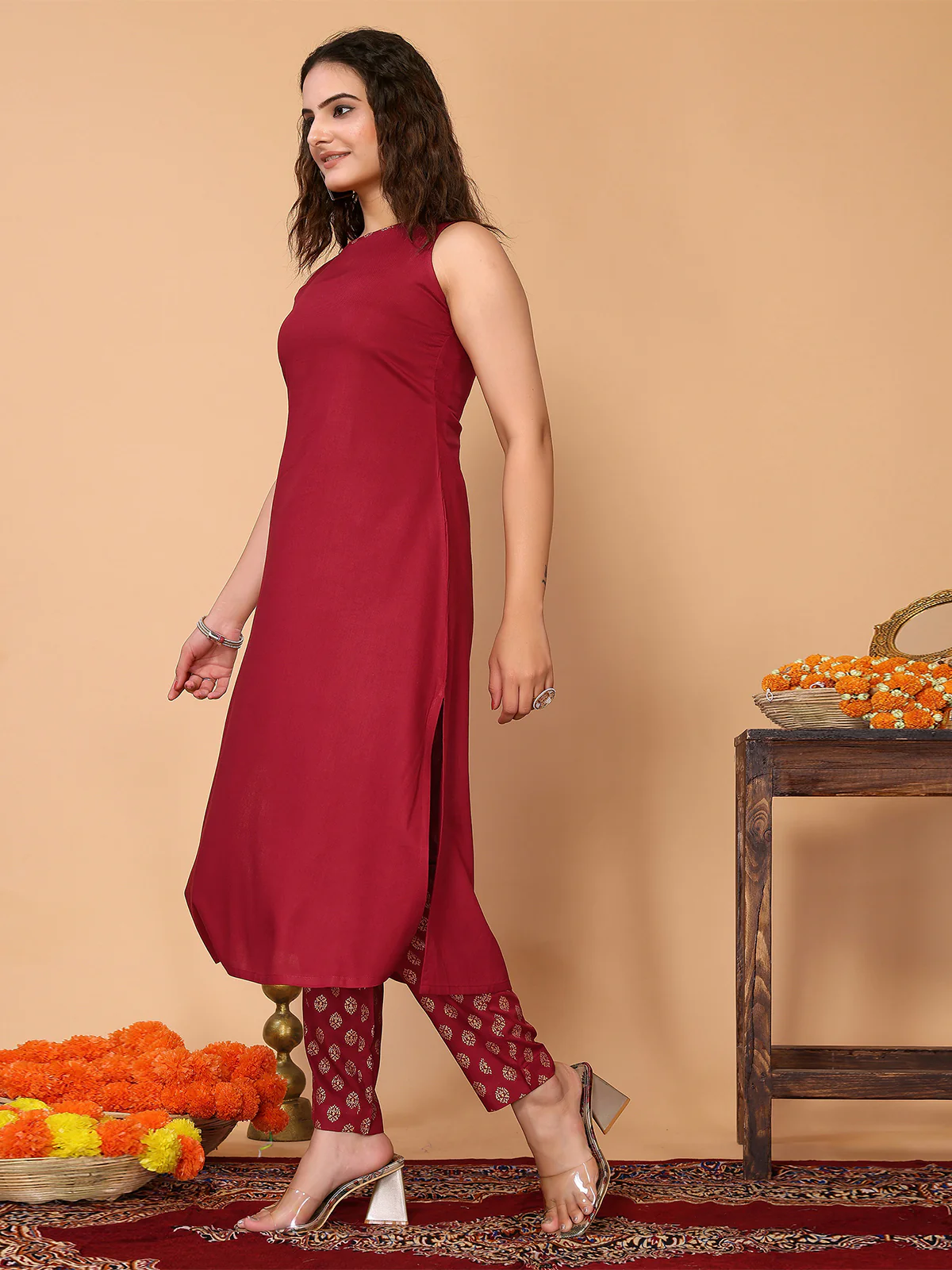 Odette Maroon Rayon Solid A Line Kurta set for Women - Image 2
