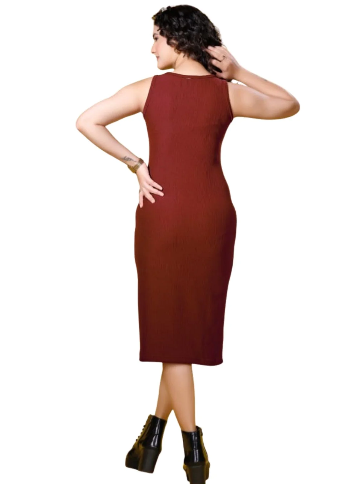 Odette Maroon Ribbed Knit Solid Dresses For Women - Image 3