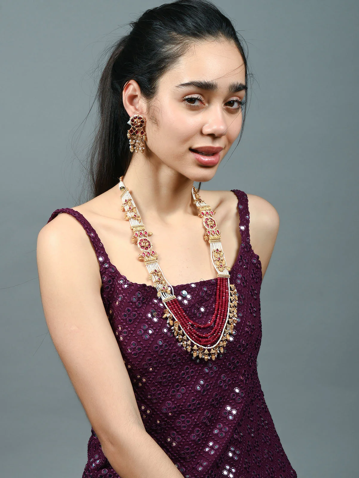 Odette Maroon & White Alloy Embellished Jewellery Set For Women - Image 2