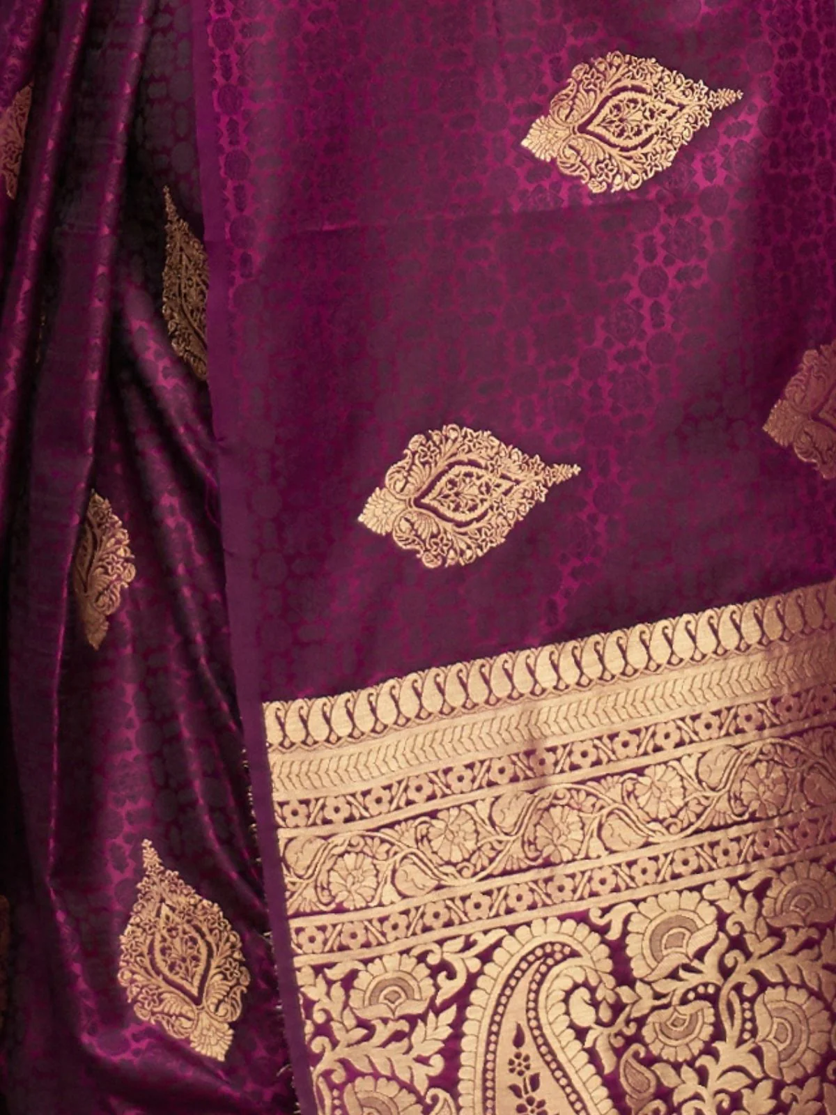 Odette Purple Woven Design Silk Blend Saree With Unstitched Blouse For Women - Image 4