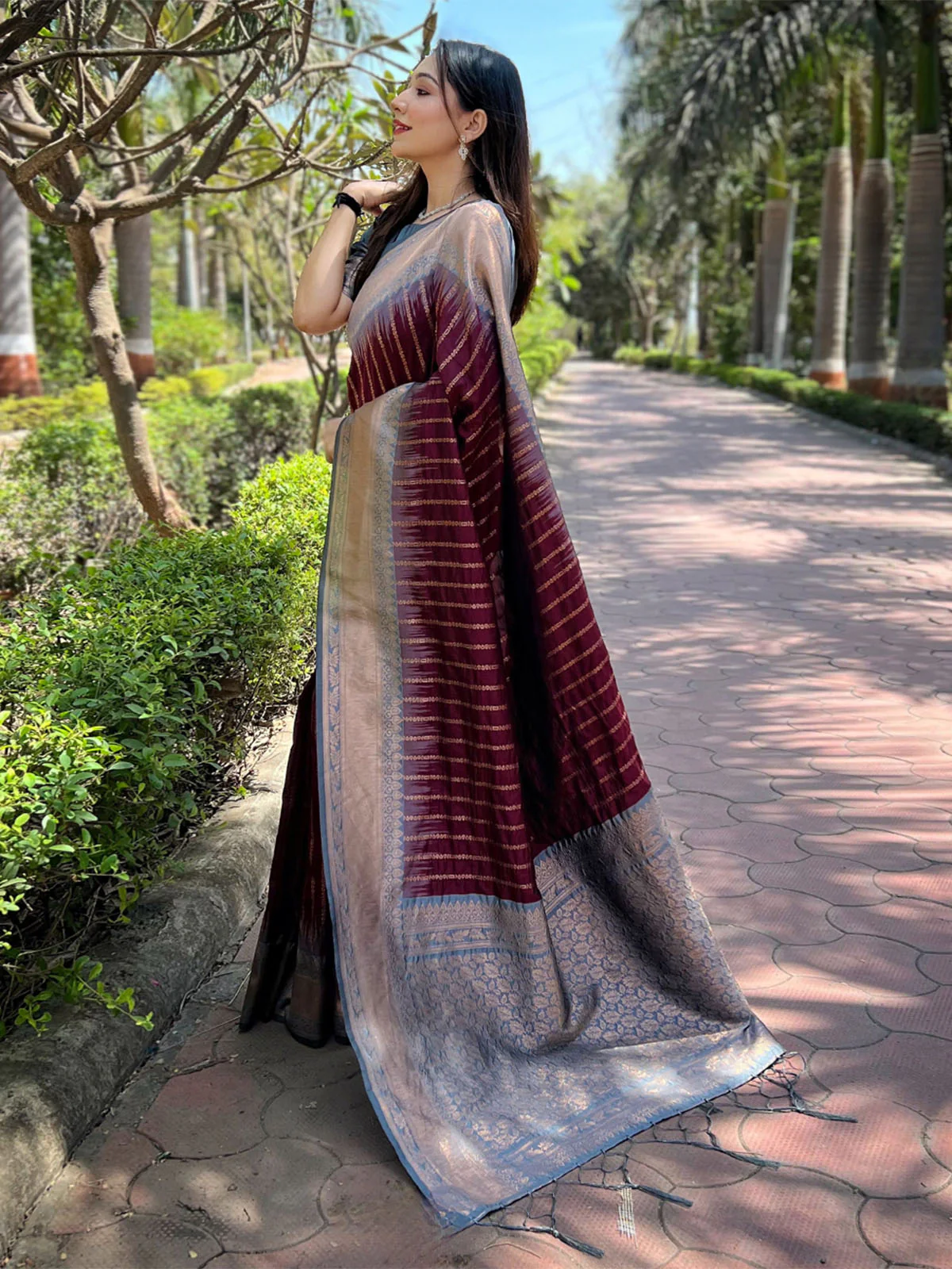 Odette Maroon Woven Design Soft Silk Saree With Unstitched Blouse For Women - Image 2