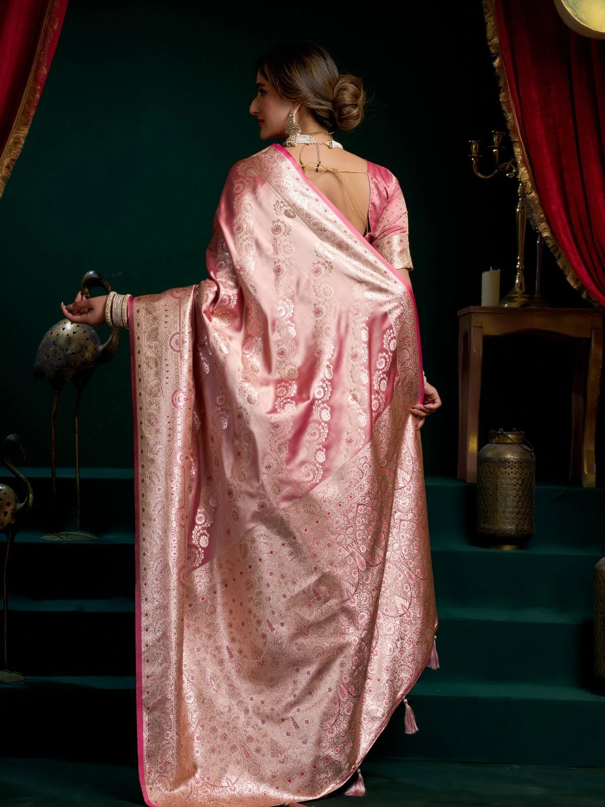 Odette Mauve Pink Silk Blend Woven Saree For Women - Image 4