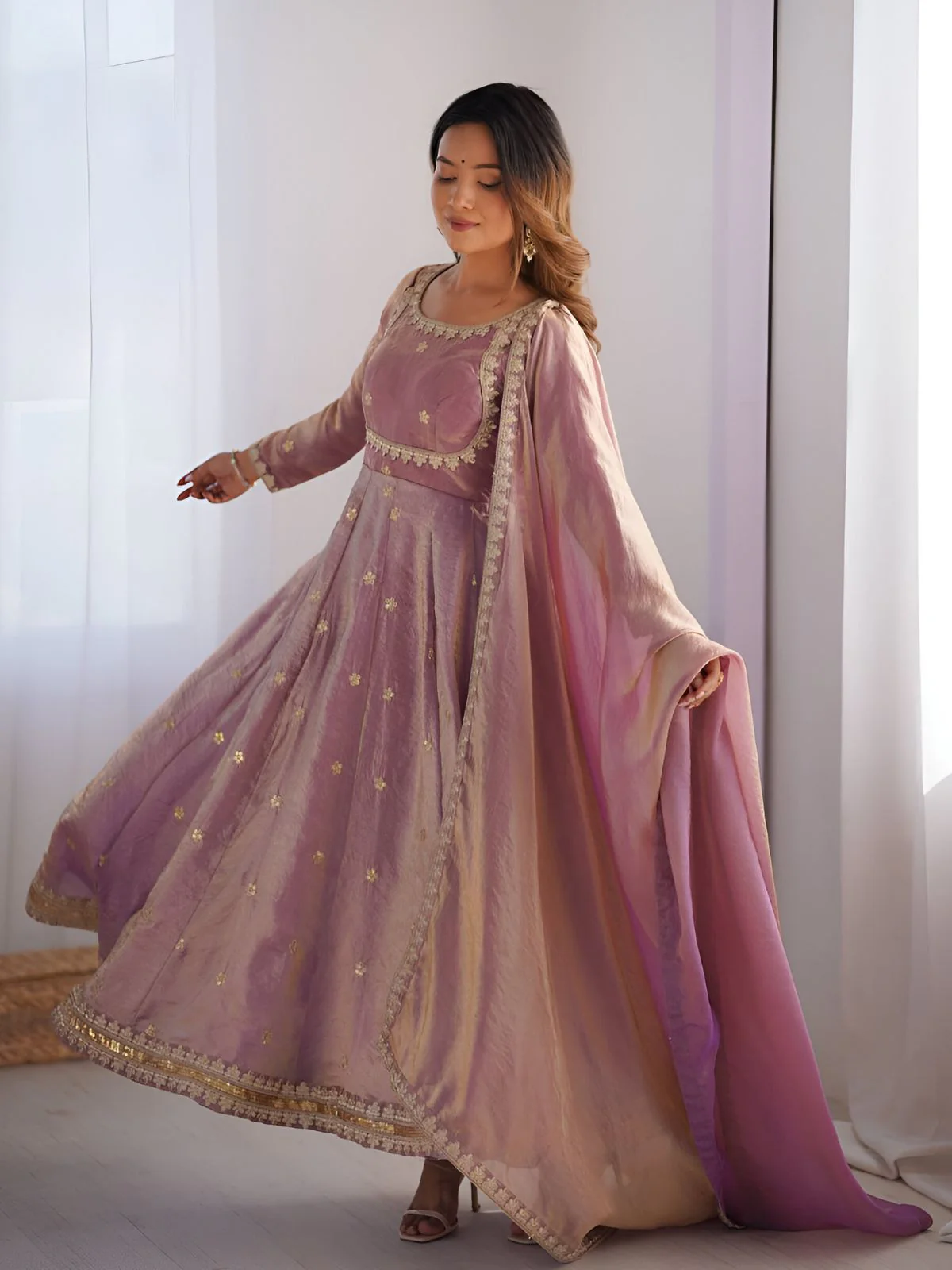 Odette Mauve Satin Silk Embroidered Kurta Set For Women - Image 2
