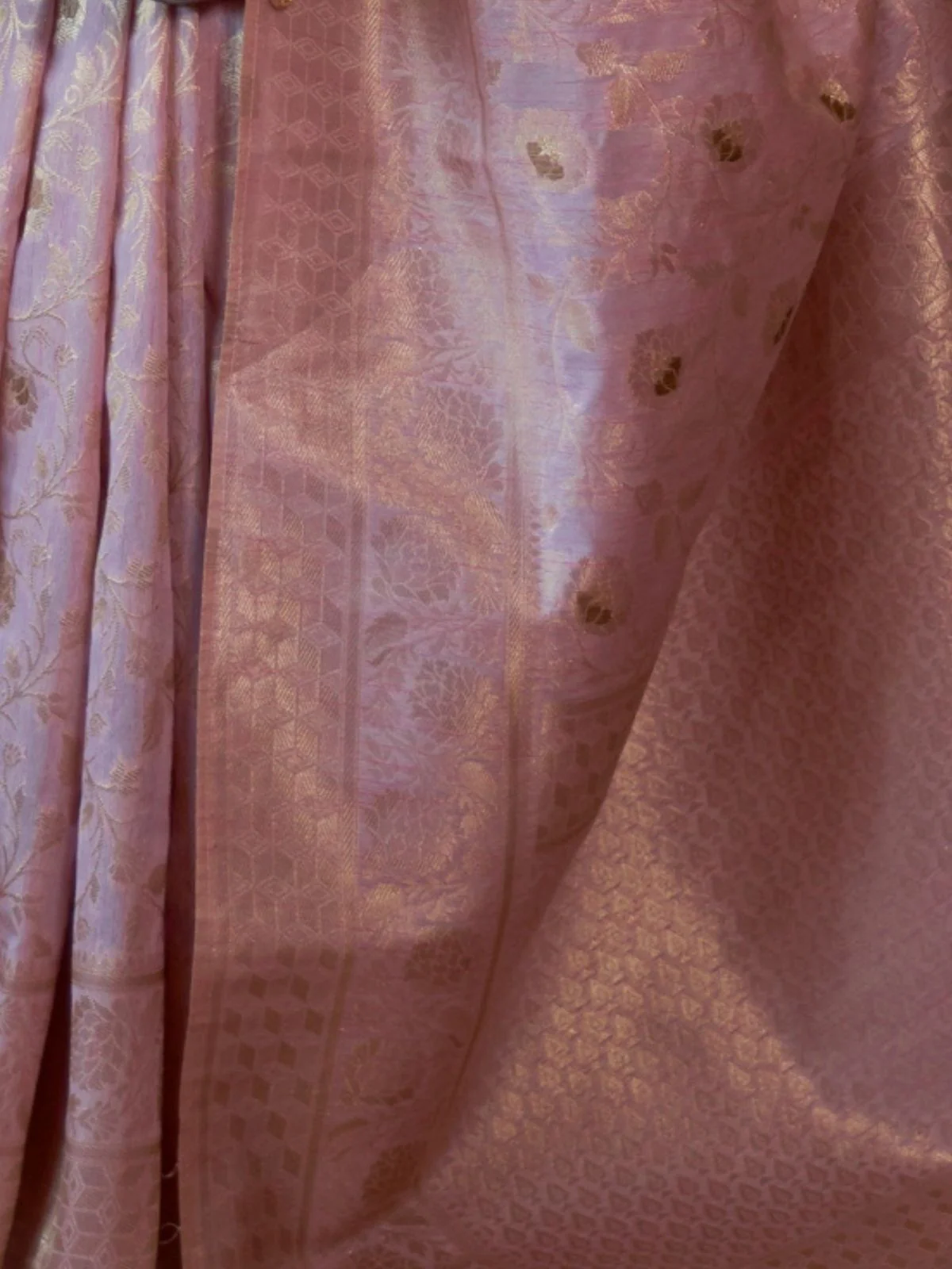 Odette Mauve Woven Design Silk Blend Saree With Unstitched Blouse For Women - Image 3