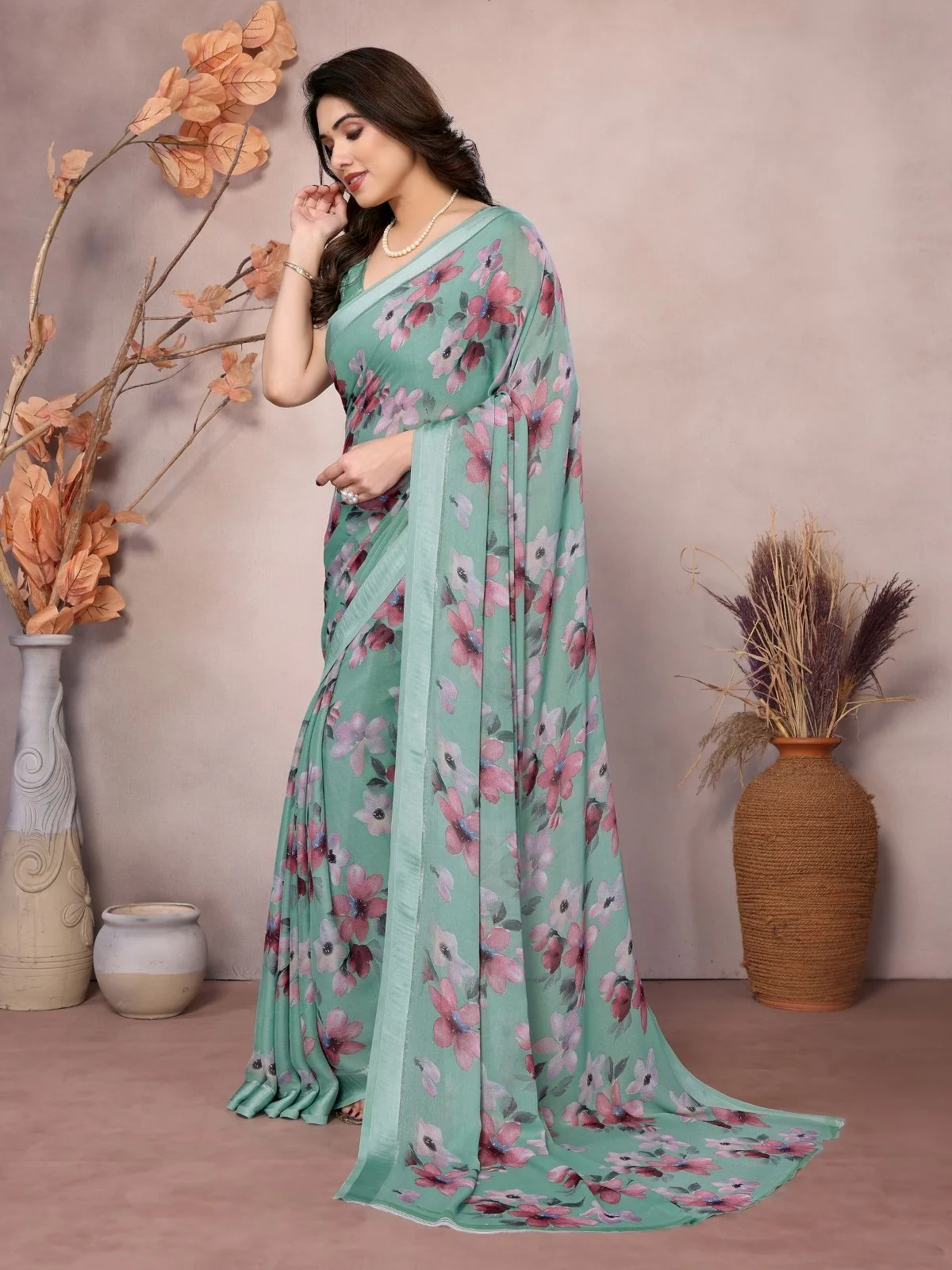 Odette Mint Green Georgette Printed Saree For Women - Image 2