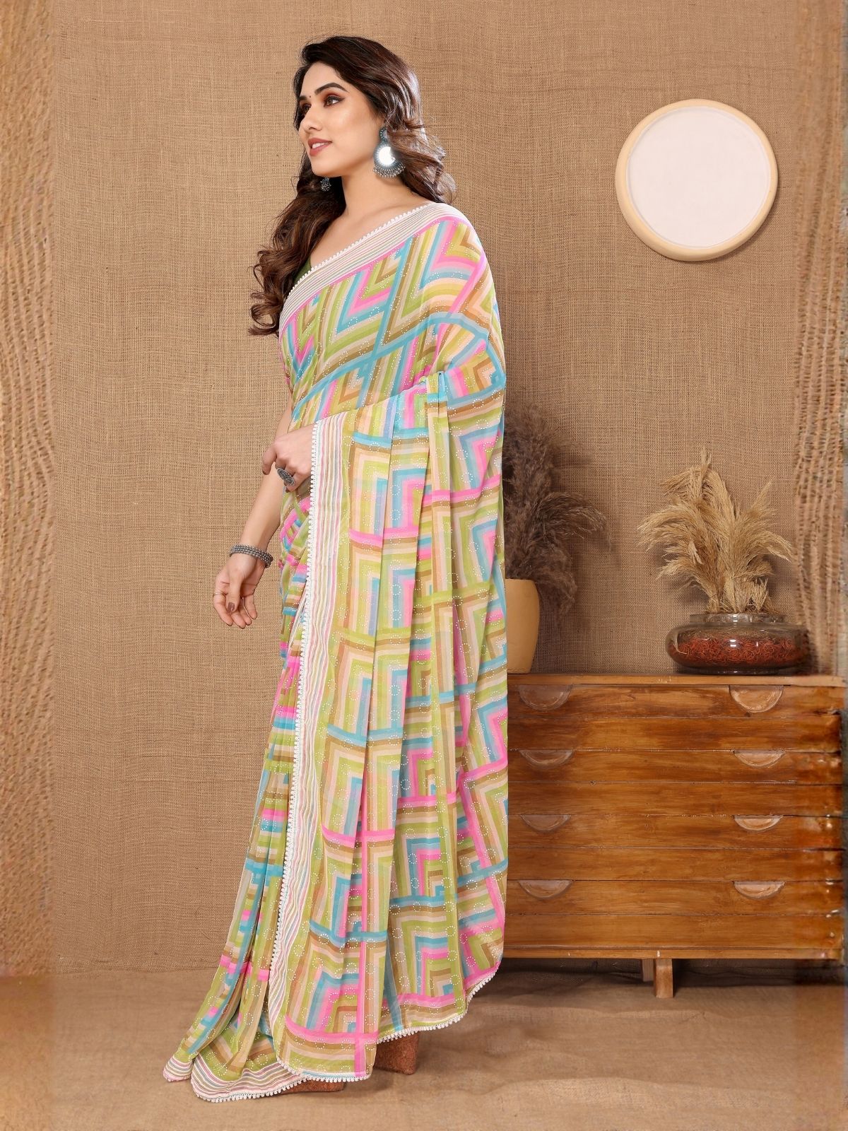 Odette Mullticolor Georgette Printed Saree For Women - Image 2