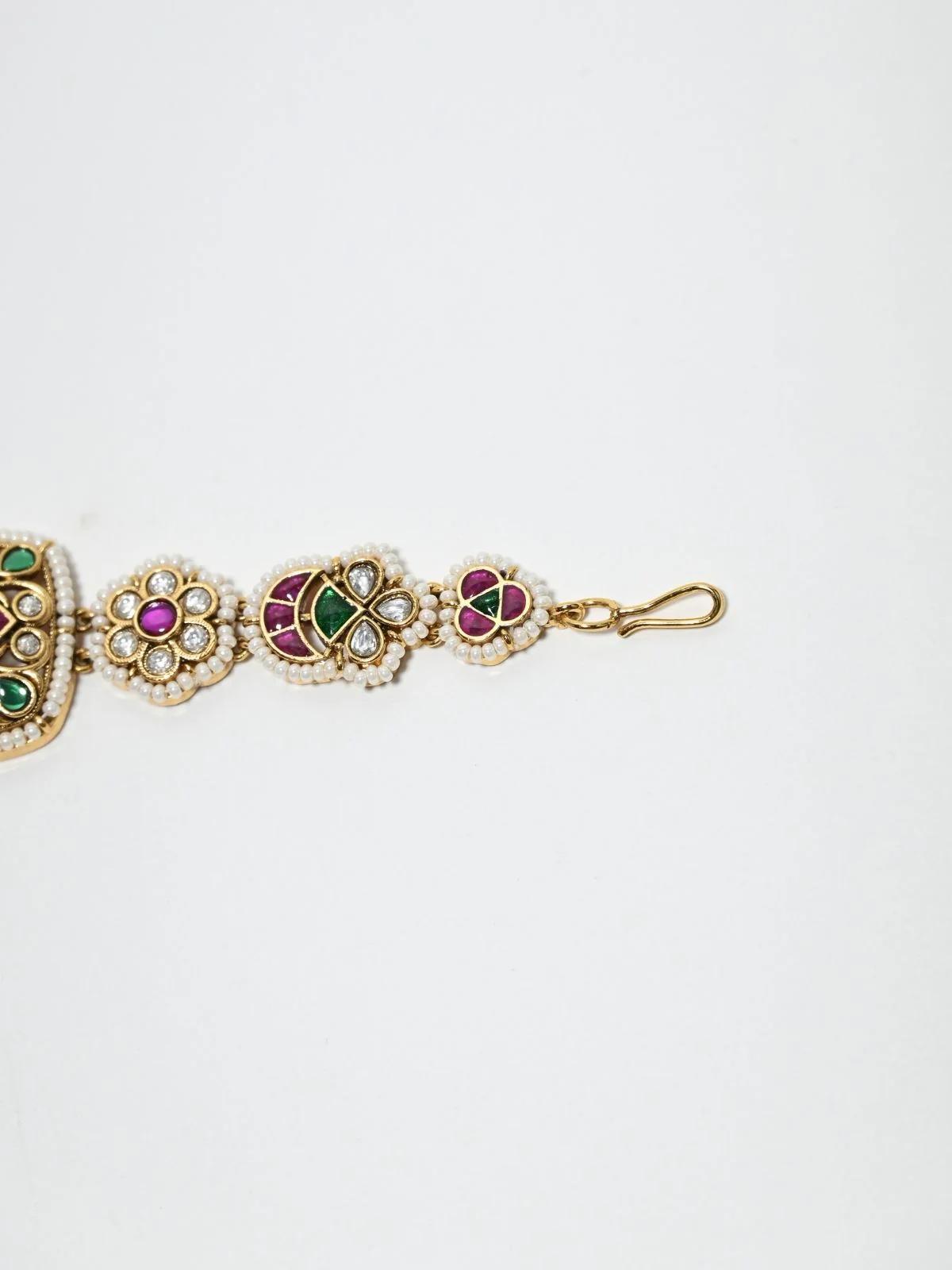 Odette Multicolor Alloy Kundan Embellished Bracelet For Women - Image 4