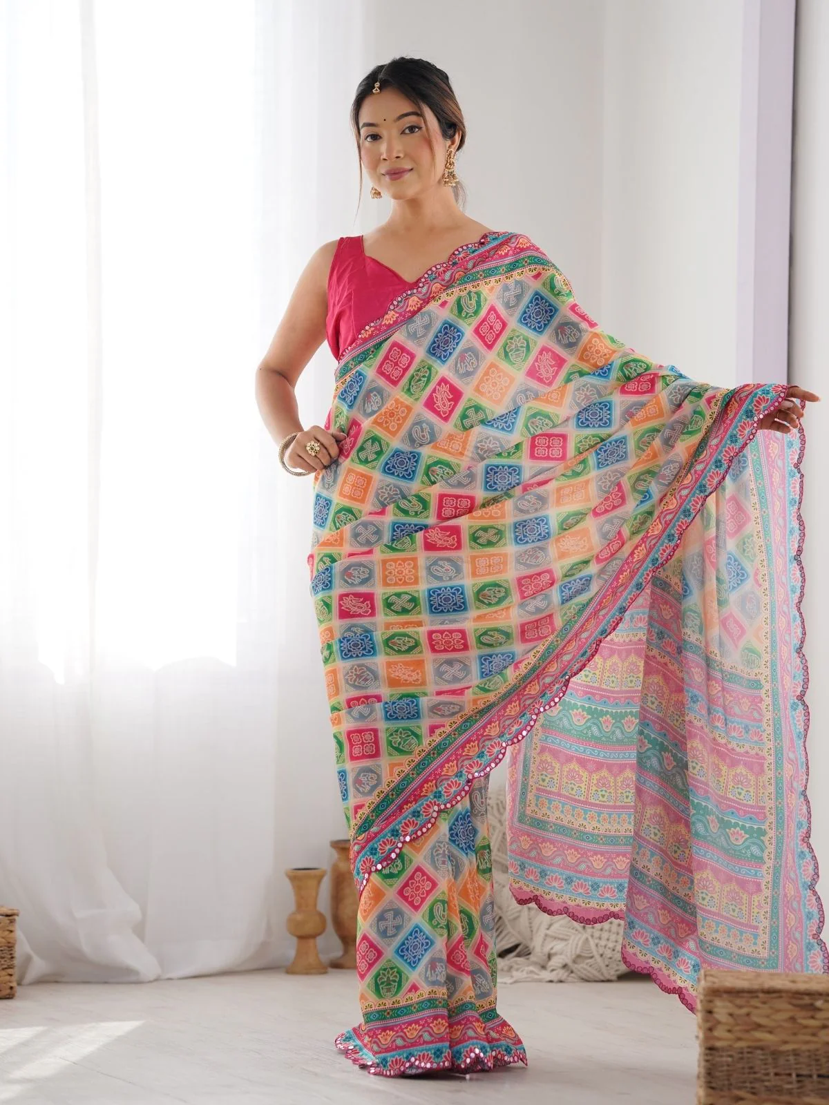 Odette Multicolor Chinon Printed Saree With Unstitched Blouse For Women - Image 2