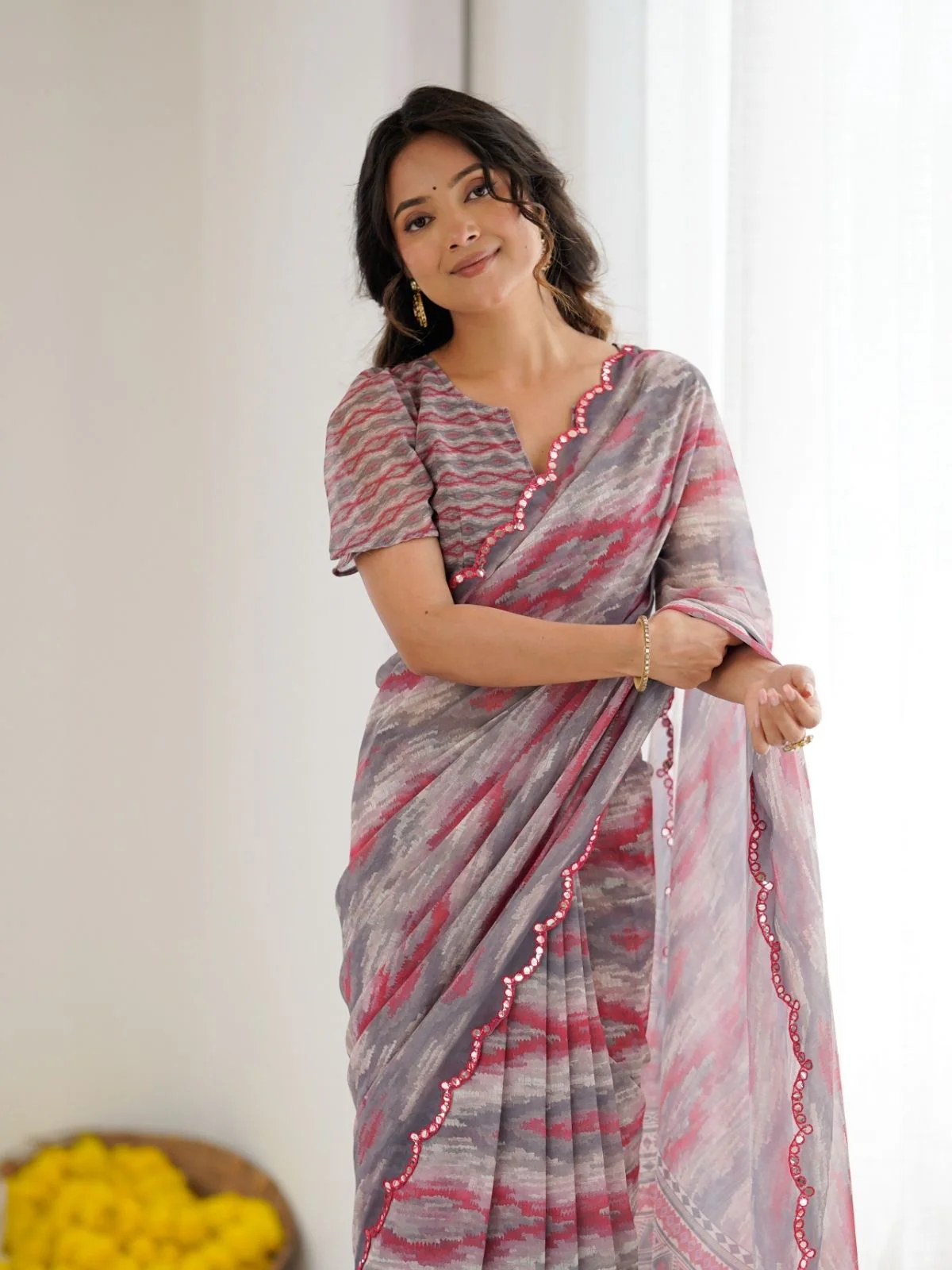 Odette Multicolor Georgette Printed Saree For Women - Image 4