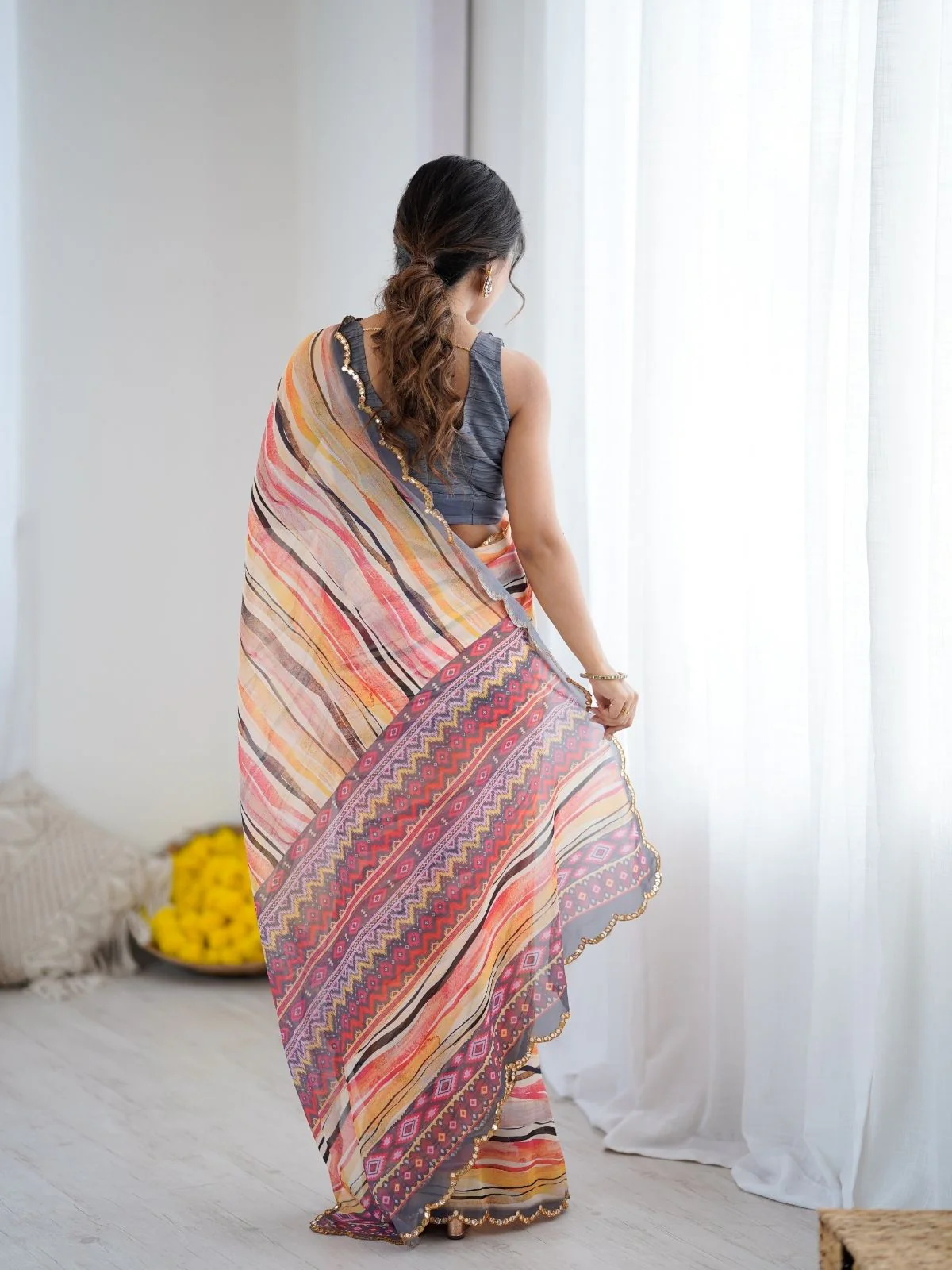 Odette Multicolor Georgette Printed Saree For Women - Image 3