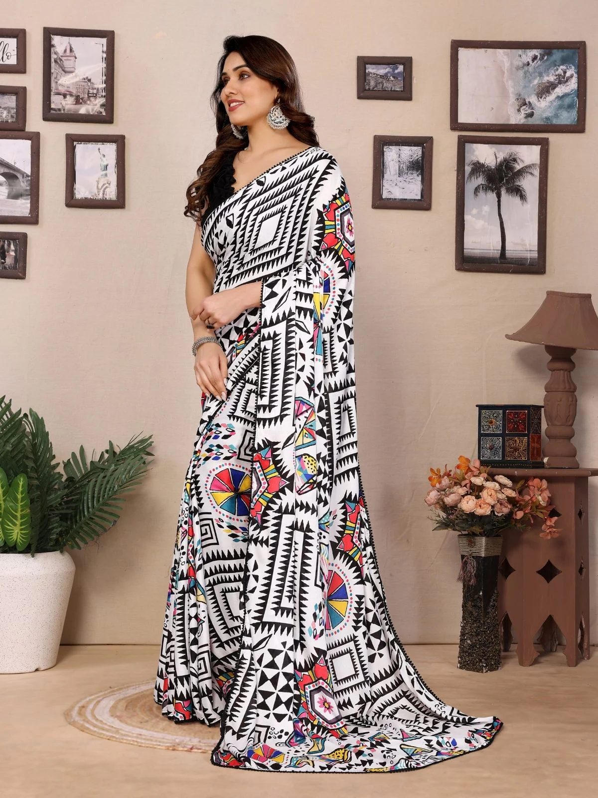 Odette Multicolor Georgette Printed Saree For Women - Image 2