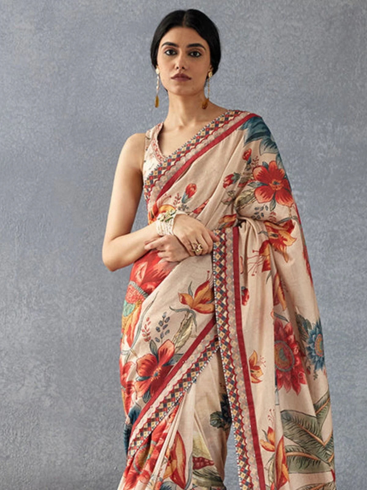 Odette Multicolor Georgette Printed Saree For Women - Image 4