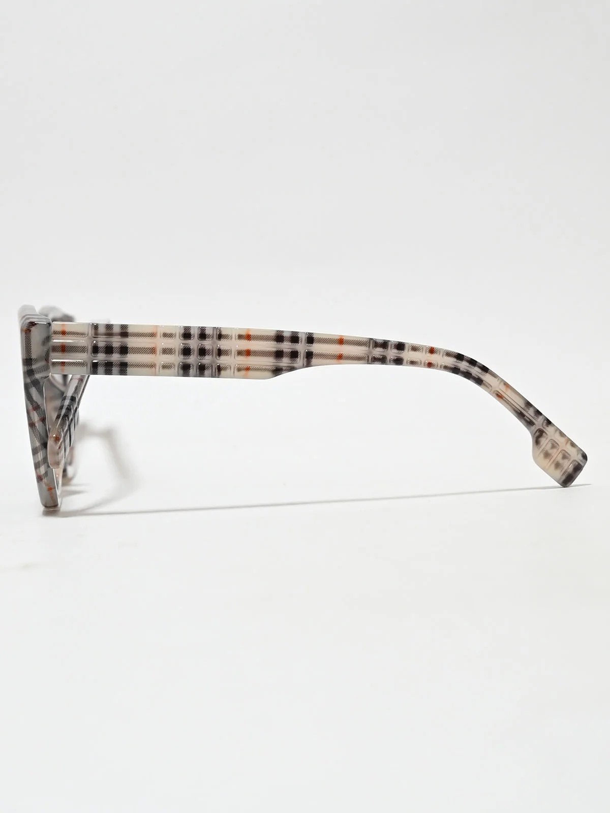 Odette Multicolor PC Checked Sunglasses For Women - Image 4