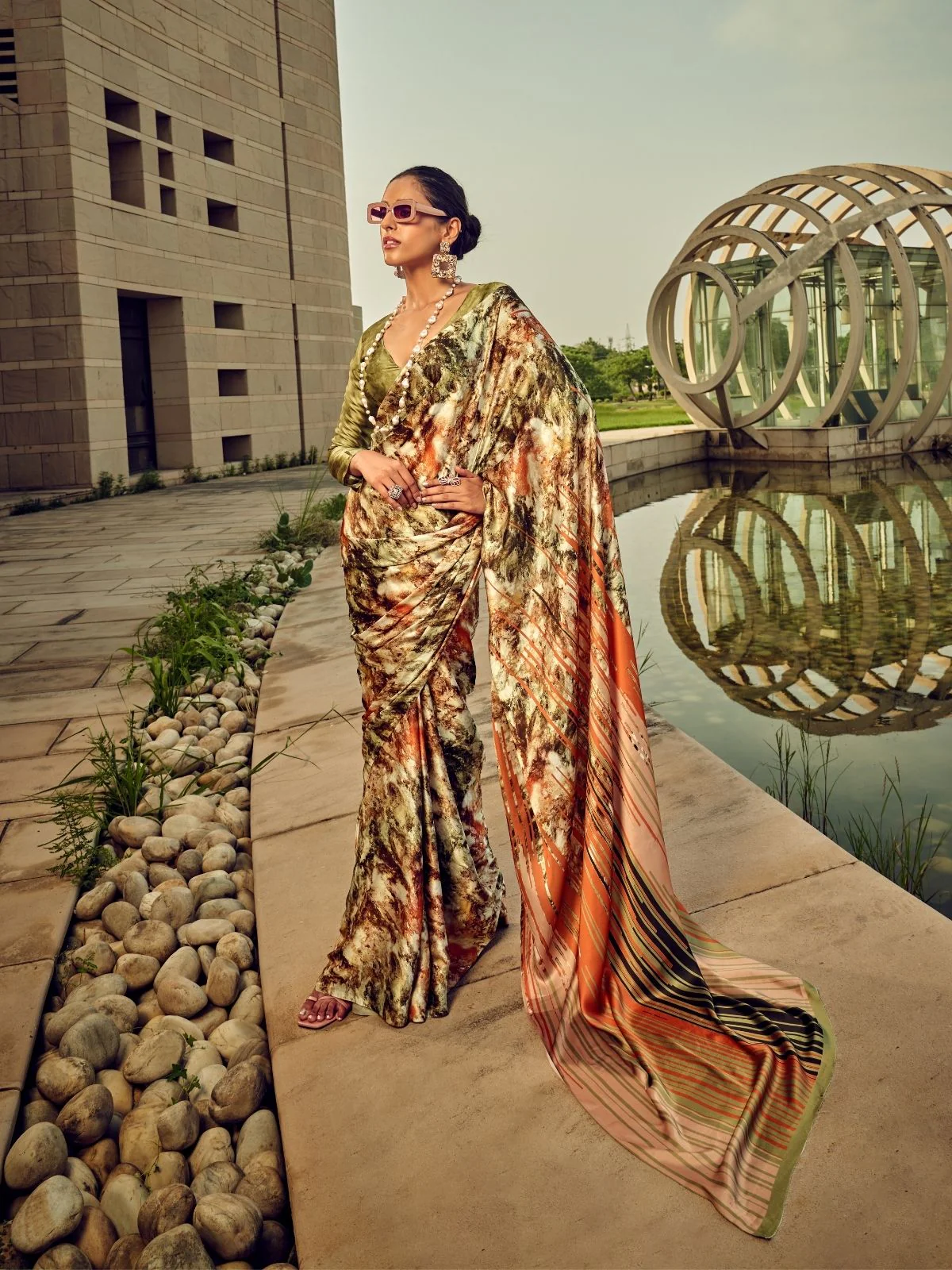 Odette Multicolor Satin Printed Saree With Unstitched Blouse For Women - Image 3