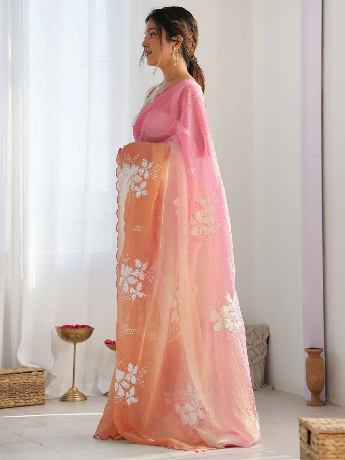 Odette Multicolor Silk Blend Embellished Saree For Women - Image 2