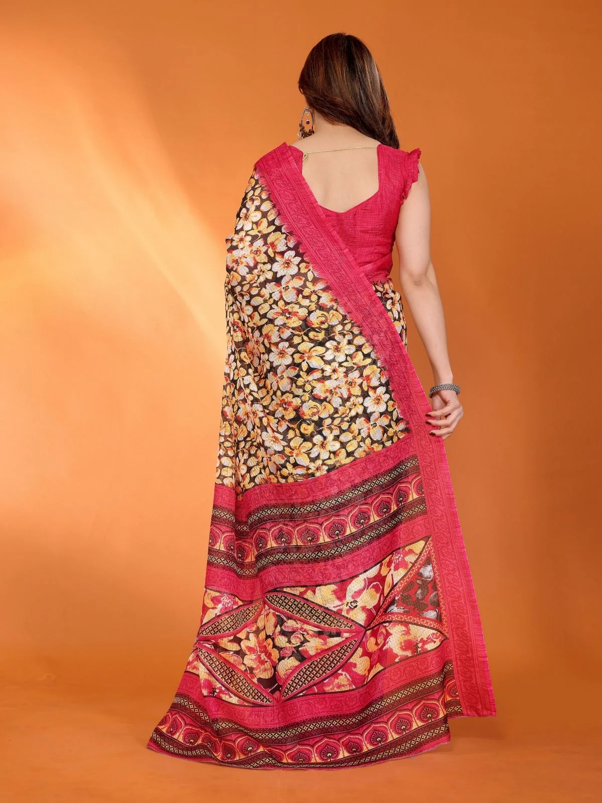 Odette Multicolor Silk Blend Printed Saree For Women - Image 3