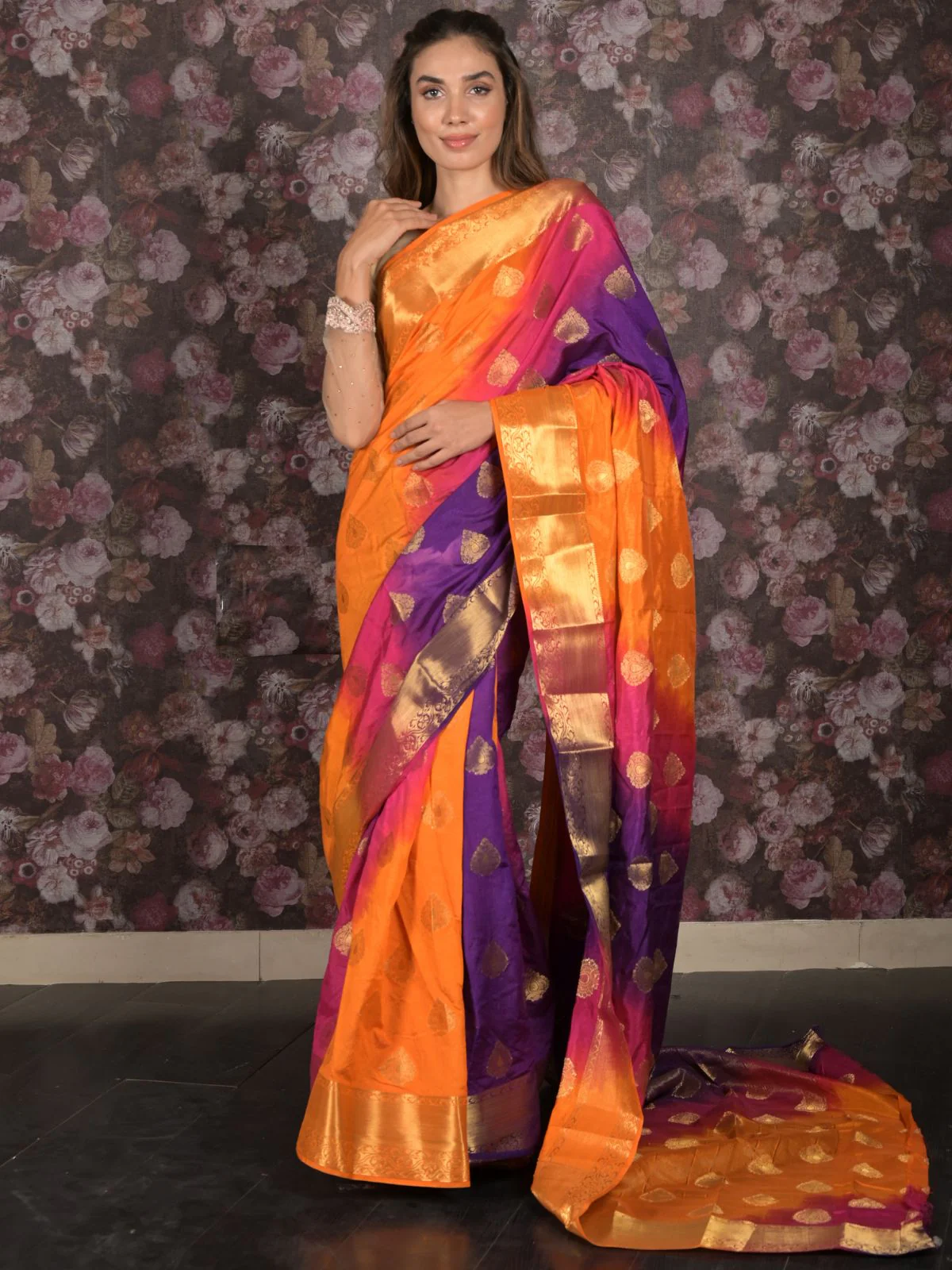 Odette Multicolor Silk Blend Woven Saree Without Blouse for Women - Image 2