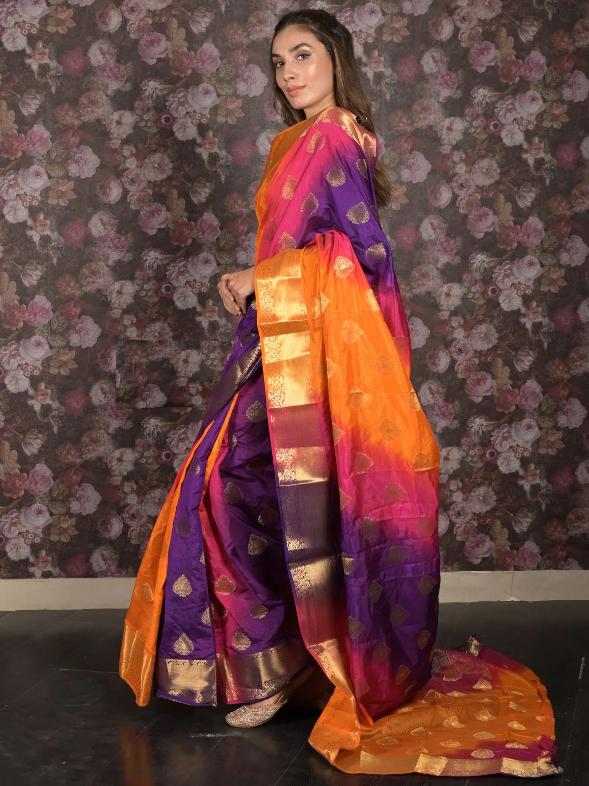 Odette Multicolor Silk Blend Woven Saree Without Blouse for Women - Image 3