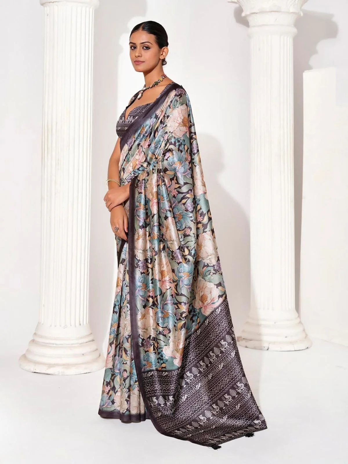 Odette Multicolour Cotton Linen Solid Printed Saree For Women - Image 2