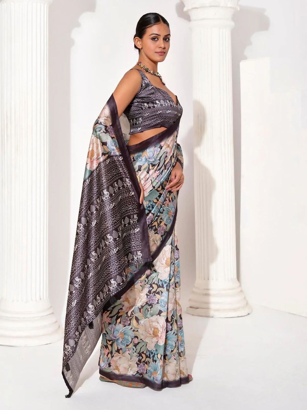 Odette Multicolour Cotton Linen Solid Printed Saree For Women - Image 3