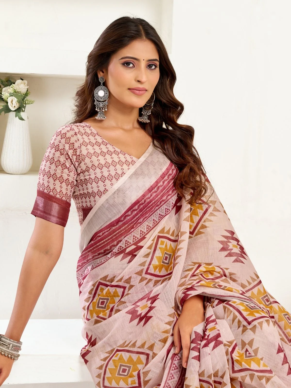 Odette Multicolour Cotton Linen Zari Work Saree For Women - Image 4