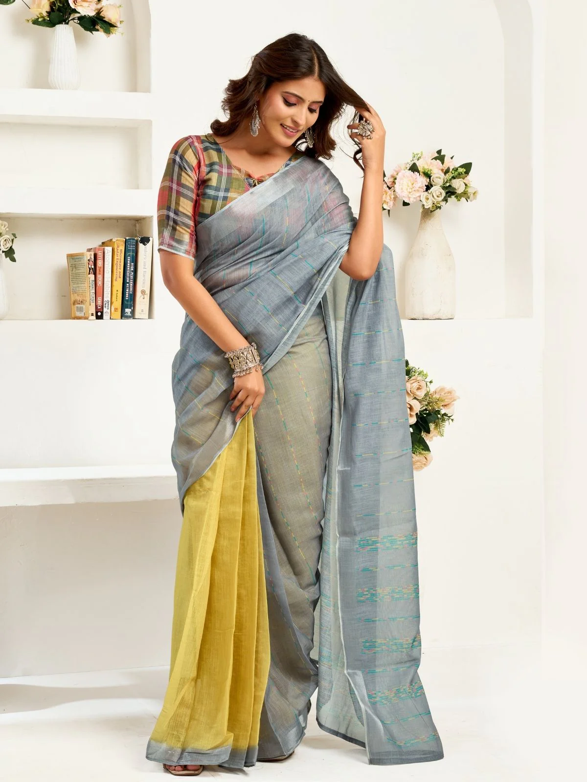 Odette Multicolour Cotton Linen Zari Work Saree For Women - Image 3