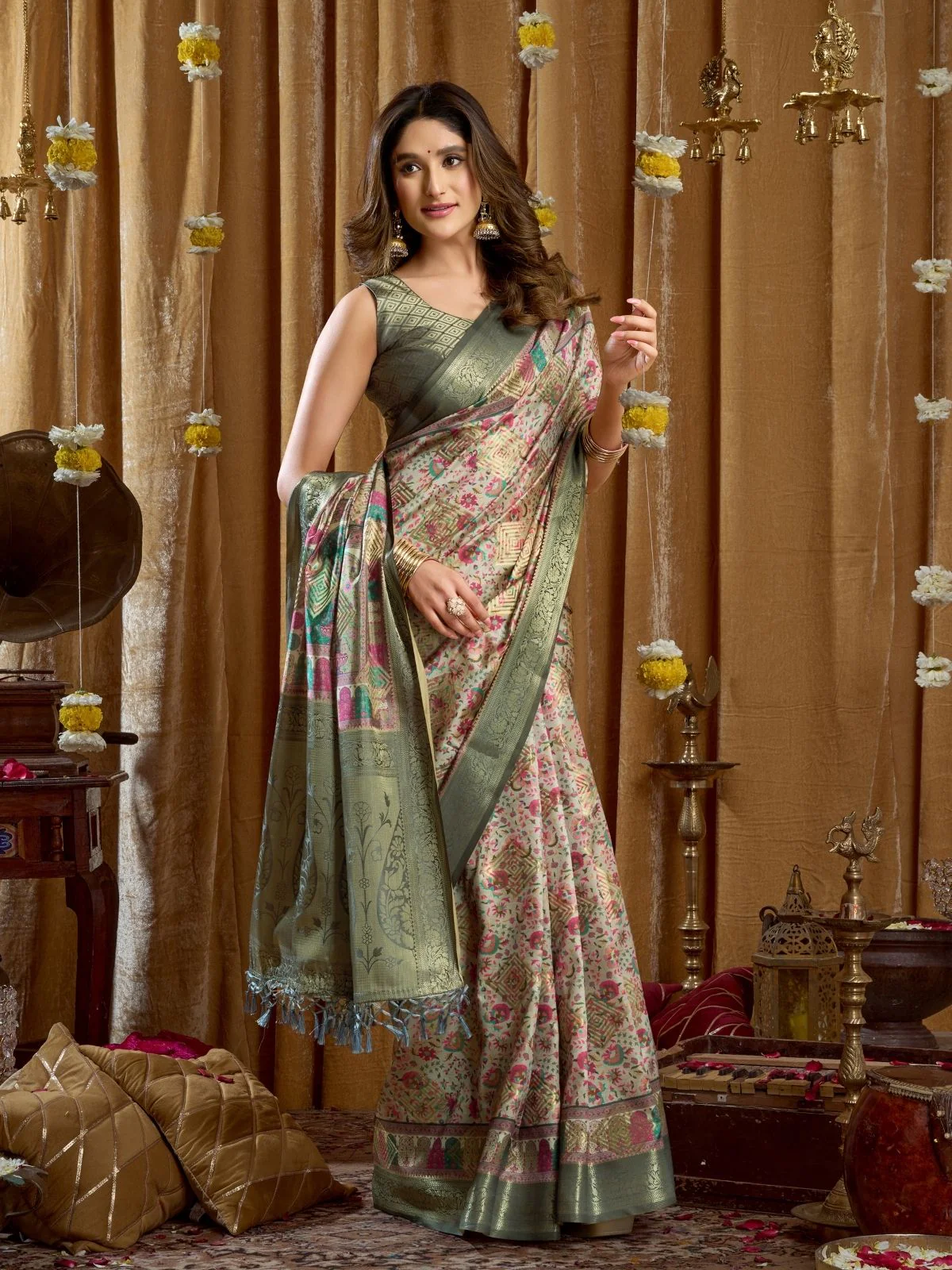 Odette Multicolour Silk Blend Printed Banarasi Saree For Women - Image 3