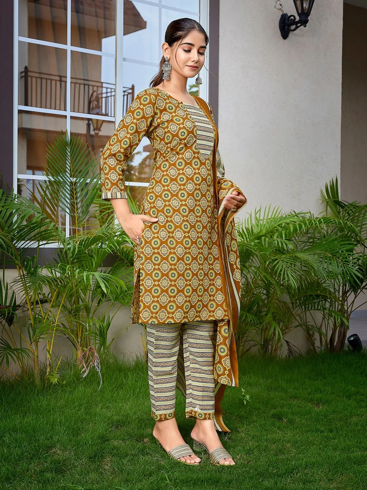 Odette Mustard Cotton Blend Printed Stiched Kurta Set For Women - Image 2