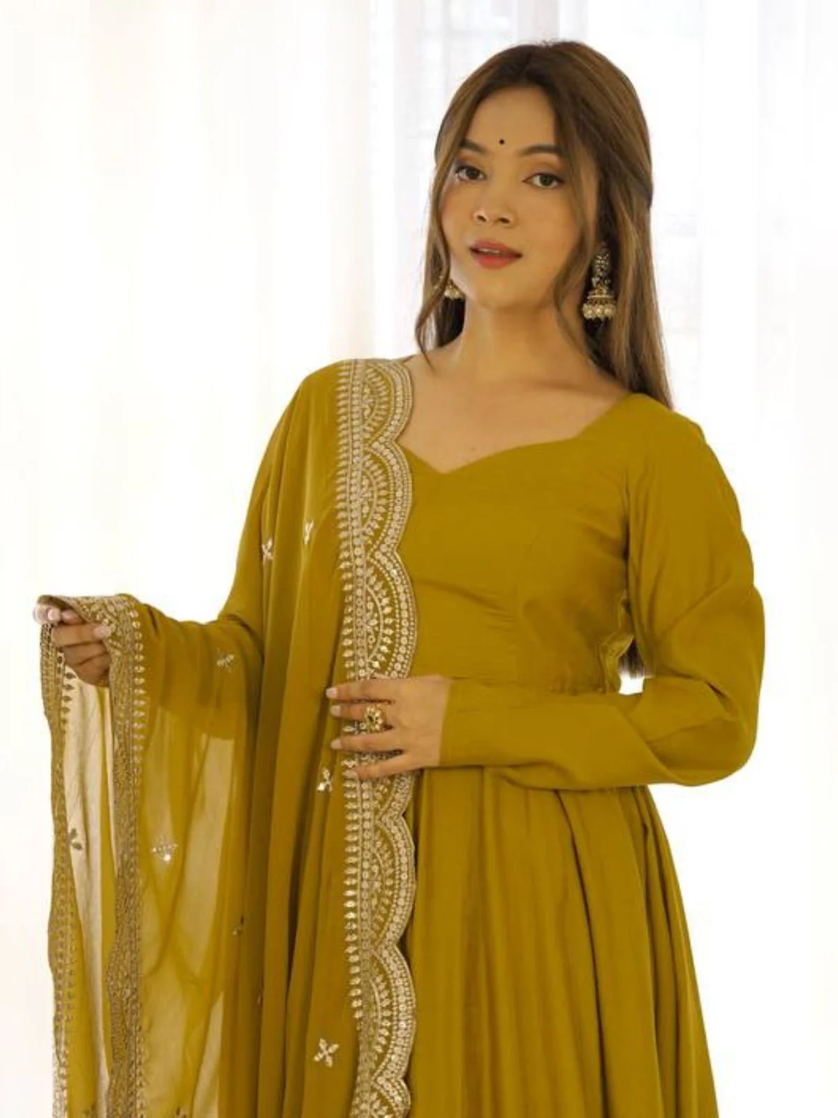 Odette Mustard Georgette Plain Kurta Set For Women - Image 4