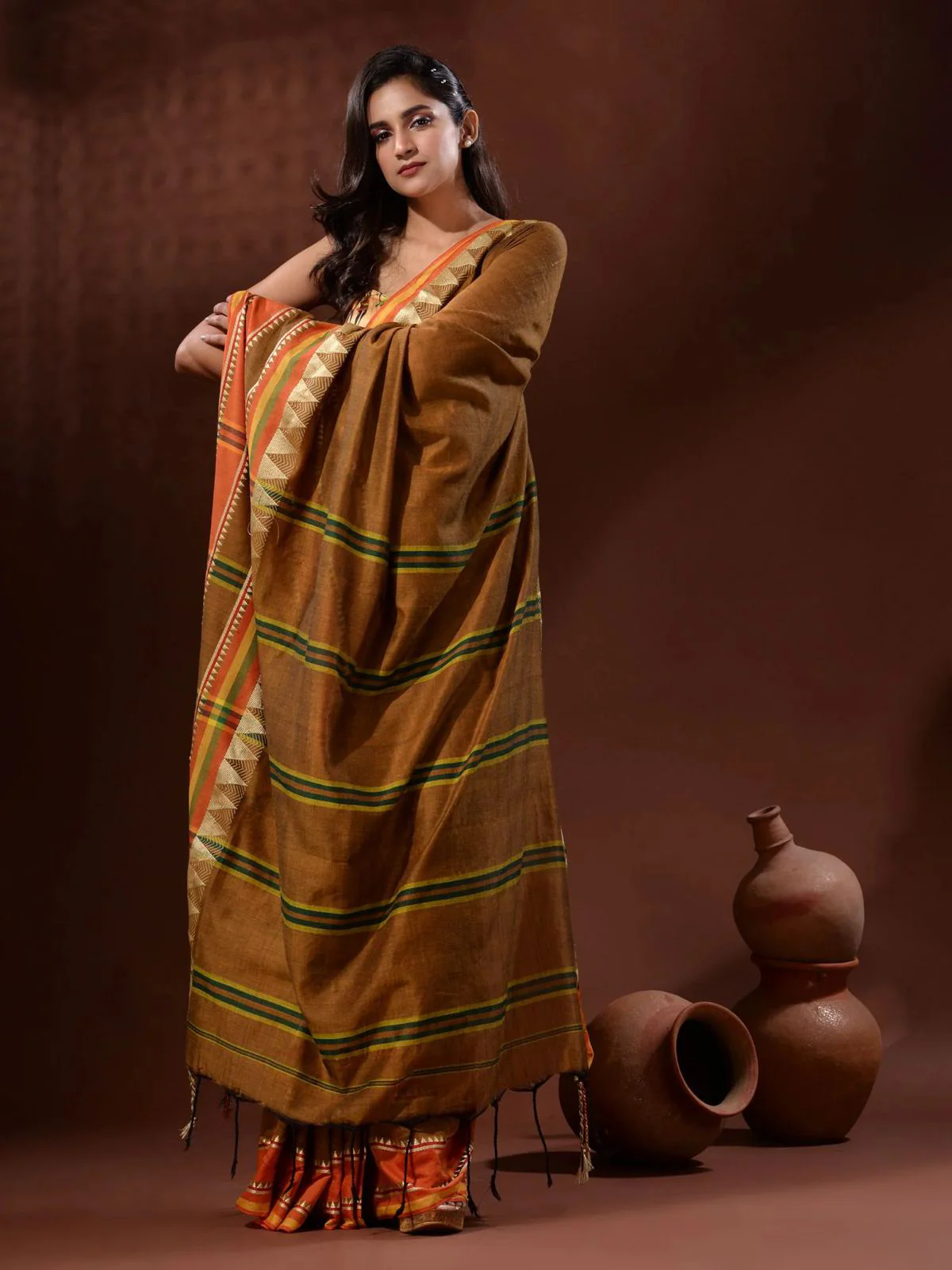 Odette Mustard Temple Border Cotton Blend Saree  With Unstitched Blouse for Women - Image 2