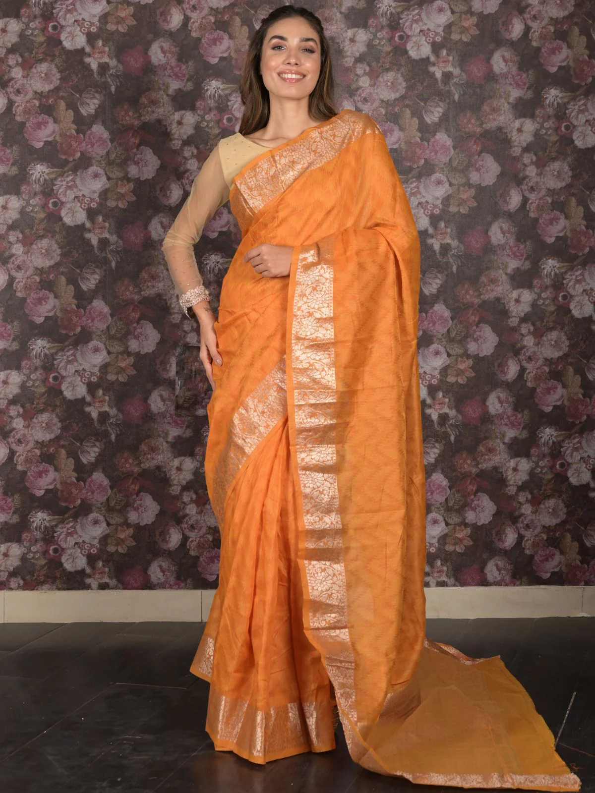 Odette Mustard Woven Cotton Blend Saree for Women - Image 2