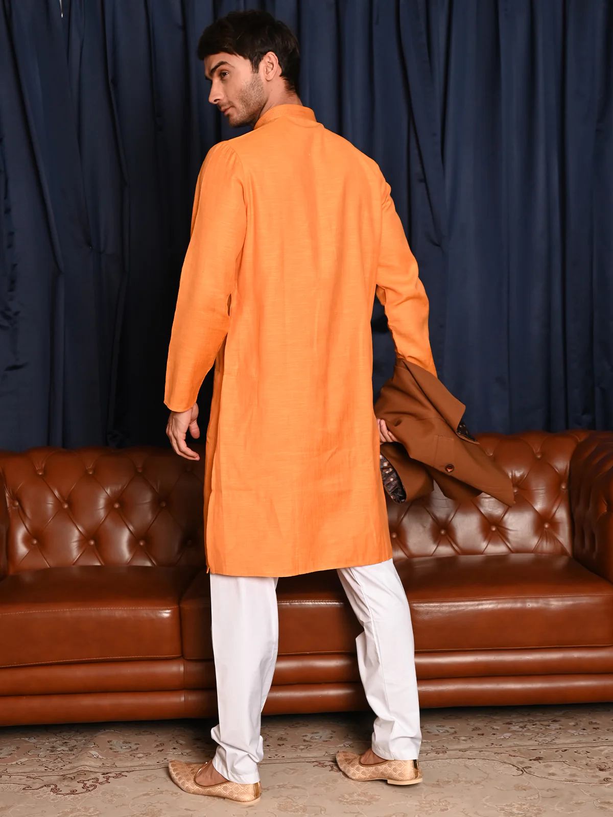 Odette Mustard Solid Cotton Polyester Kurta Set For Men - Image 4
