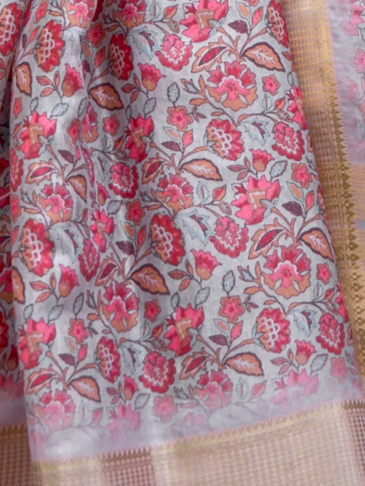 Odette Muticolor Satin Printed Saree With Unstitched Blouse For Women - Image 3