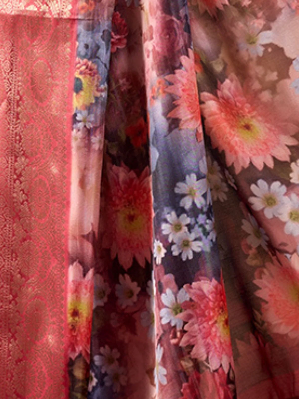 Odette Mutlicolor Silk Blend Printed Saree For Women - Image 5