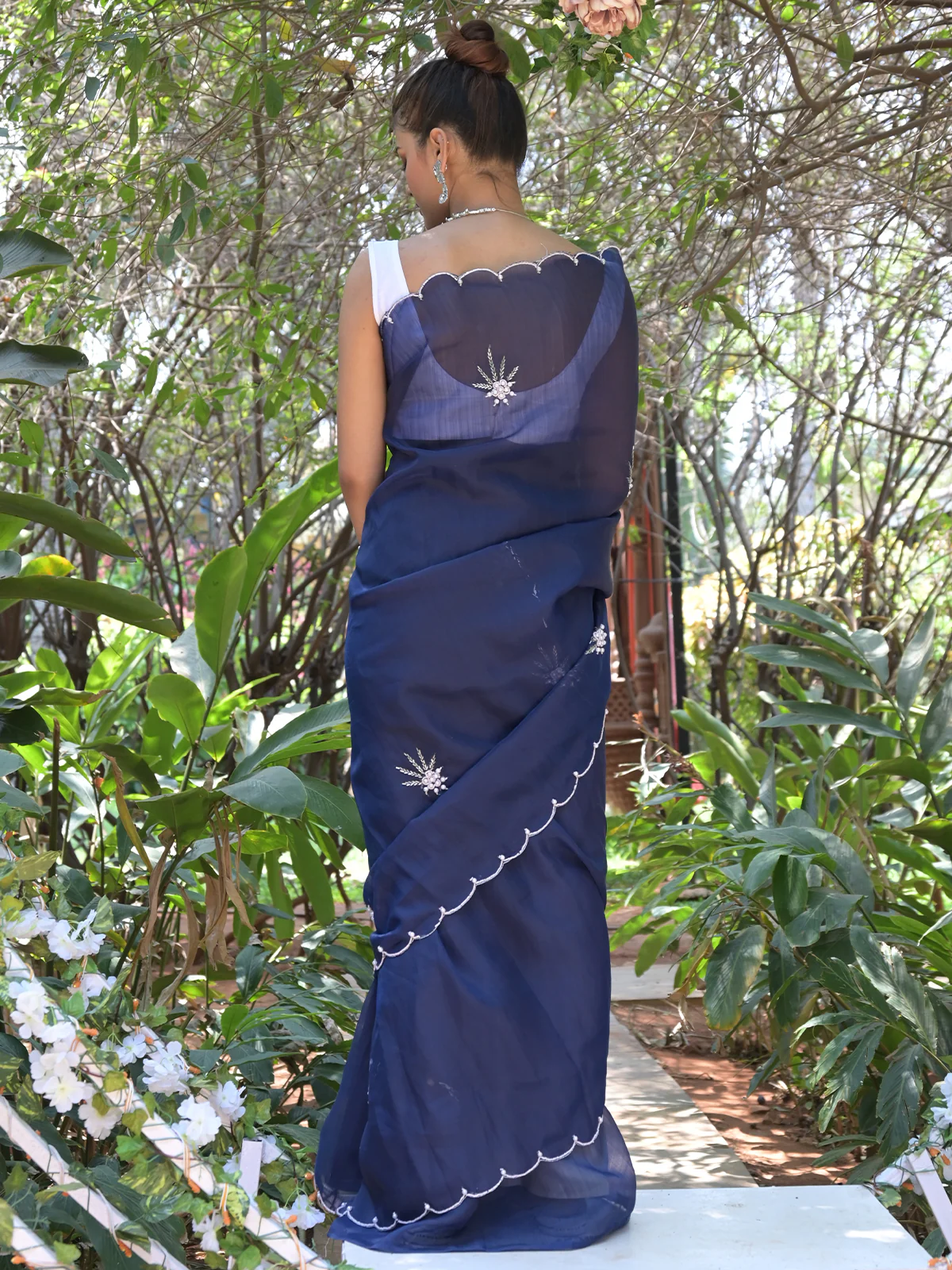 Odette Navy Blue Beads Embroidered Khadi Organza Saree with Unstitched Blouse for Women - Image 3