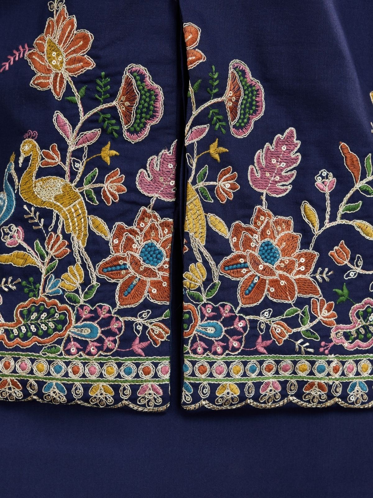 Odette Navy Blue Cotton Blend Embroidered Stitched Kurta For Men - Image 7