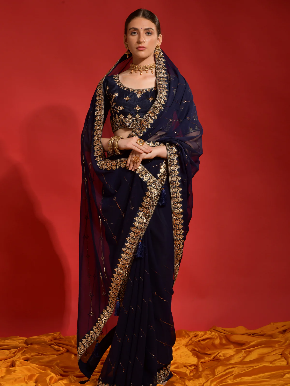 Odette Navy Blue Embroidered Georgette Saree With Unstitched Blouse For Women - Image 2