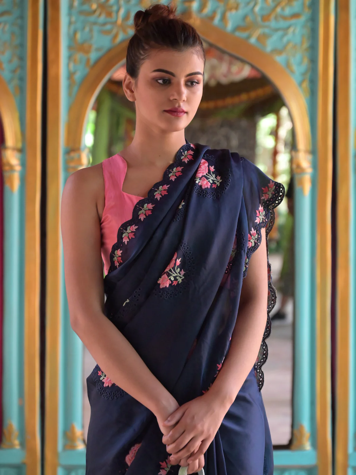 Odette Navy Blue Floral Embroidered Georgette Saree with Unstitched Blouse for Women - Image 4
