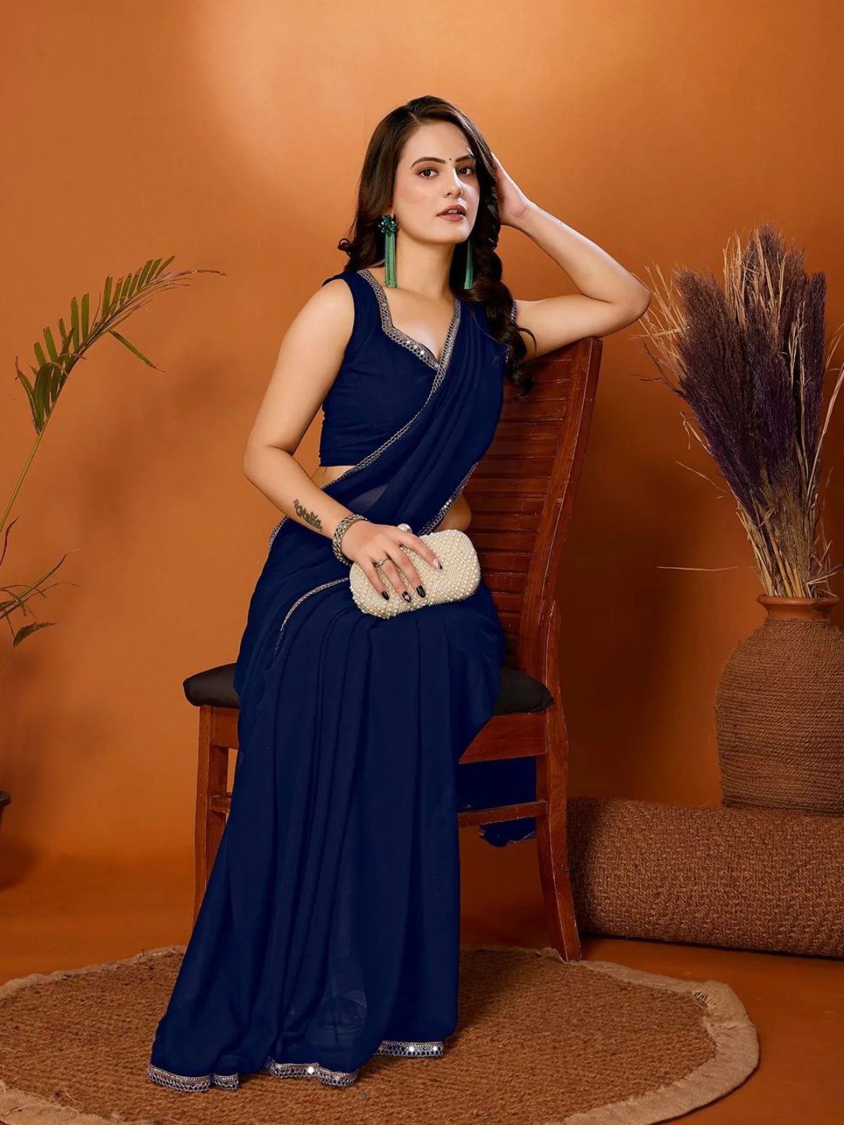 Odette Navy Blue Georgette Printed Saree For Women - Image 2
