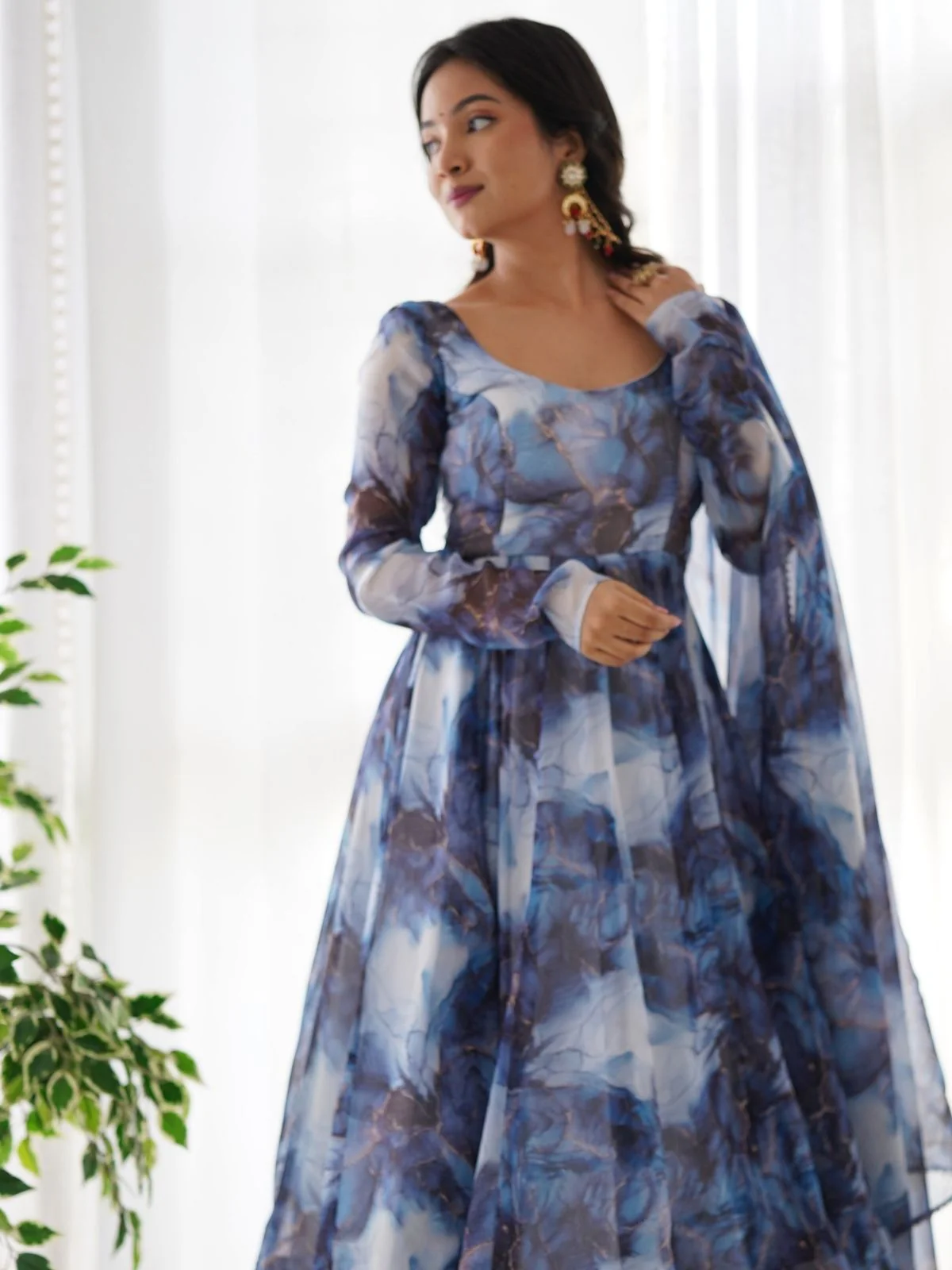 Odette Navy Blue Organza Silk Floral Digital Print Stitched Kurta Set For Women - Image 5