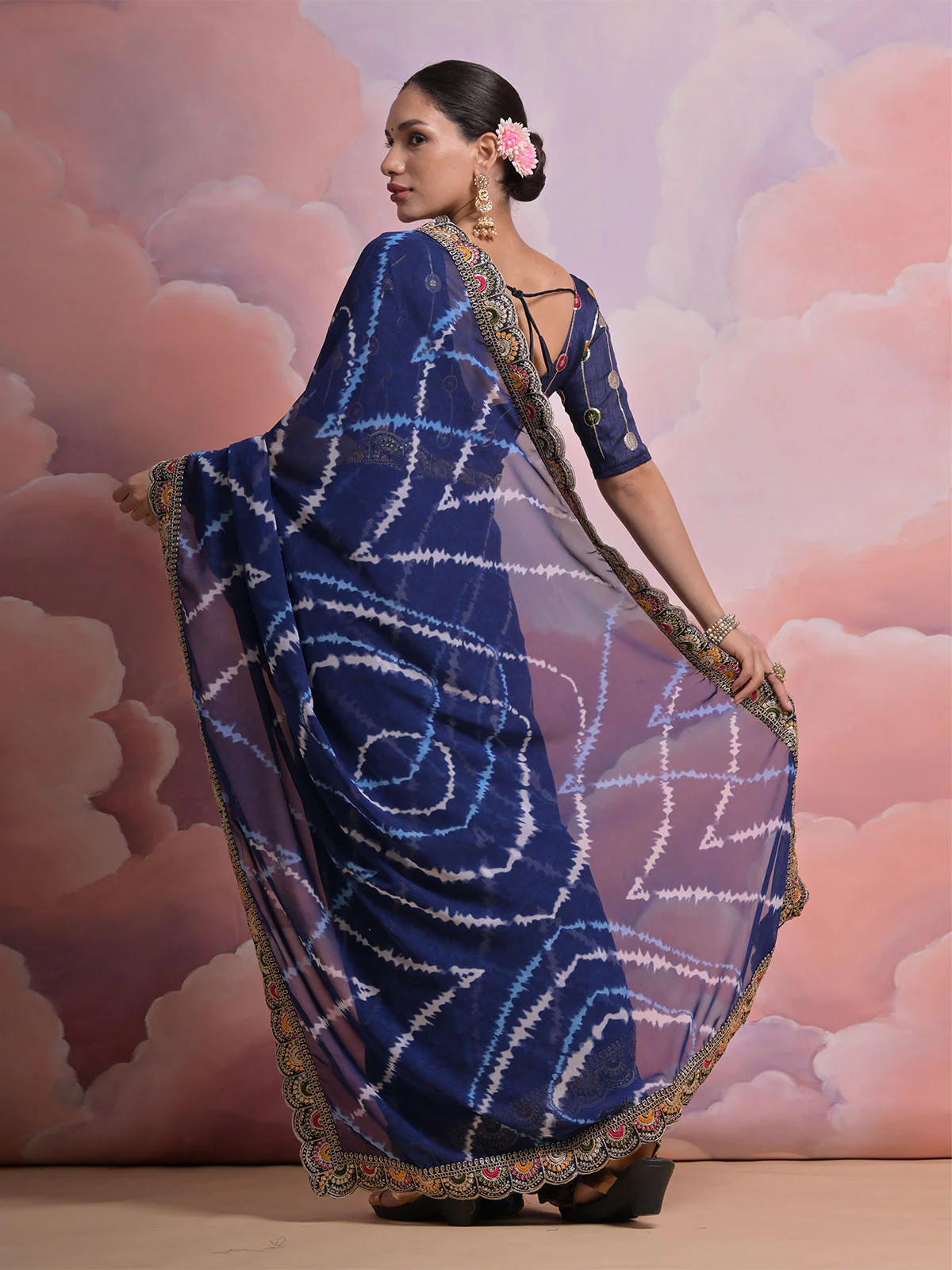 Odette Navy Blue Printed Georgette Saree With Unstitched Blouse For Women - Image 4