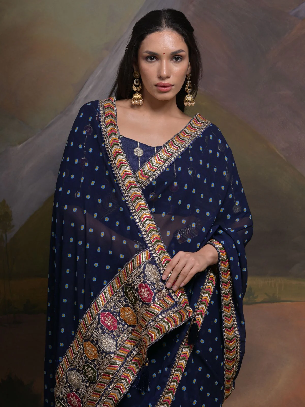 Odette Navy Blue Printed Georgette Saree With Unstitched Blouse For Women - Image 4